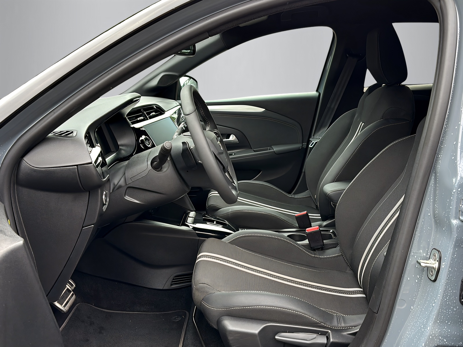 OPEL Corsa F 1.2 T Hybrid GS-image-2