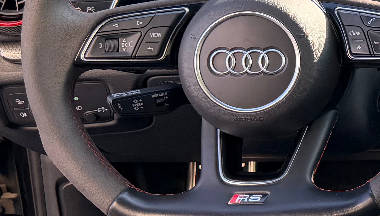 AUDI RS3 Sportback 2.5 TSI quattro S-tronic-image-10