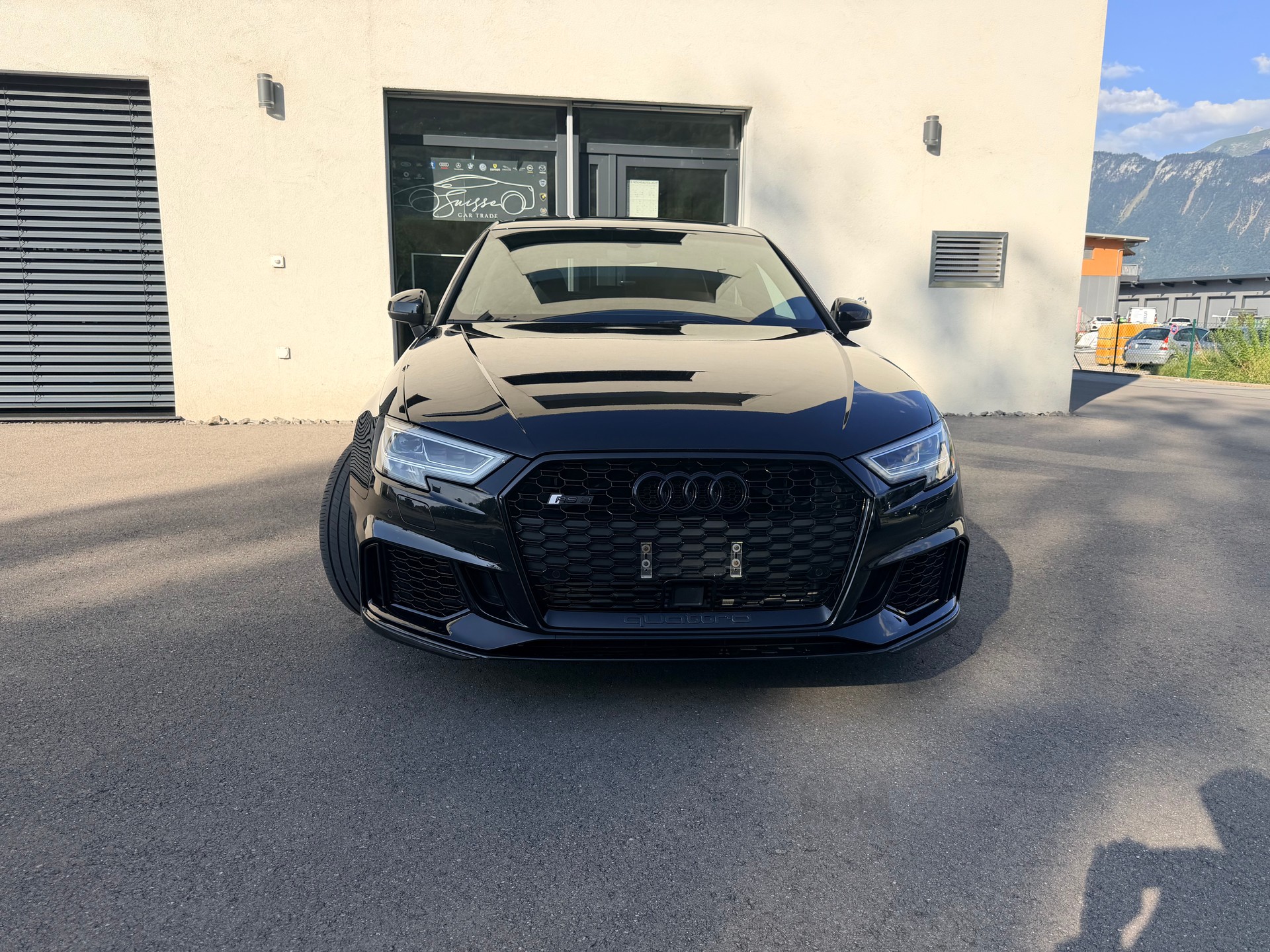 AUDI RS3 Sportback 2.5 TSI quattro S-tronic-image-1
