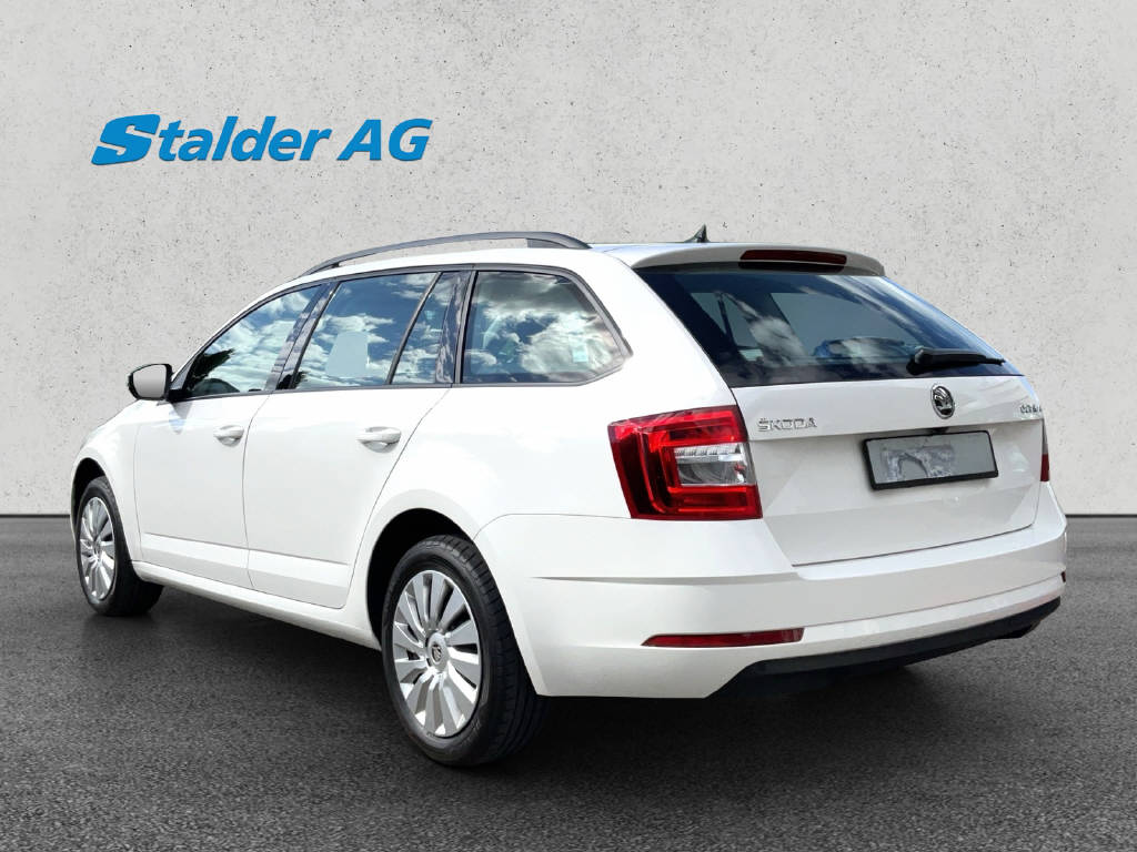 SKODA Octavia Combi 1.6 TDI 115 Ambition DSG-image-3
