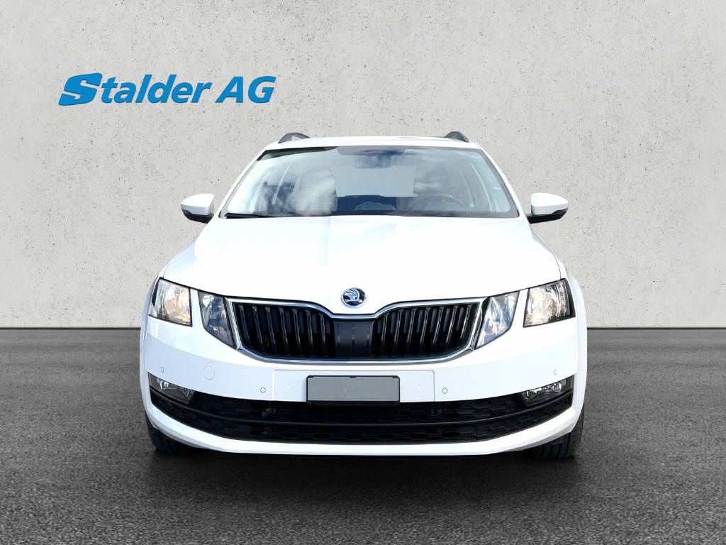 SKODA Octavia Combi 1.6 TDI 115 Ambition DSG-image-1
