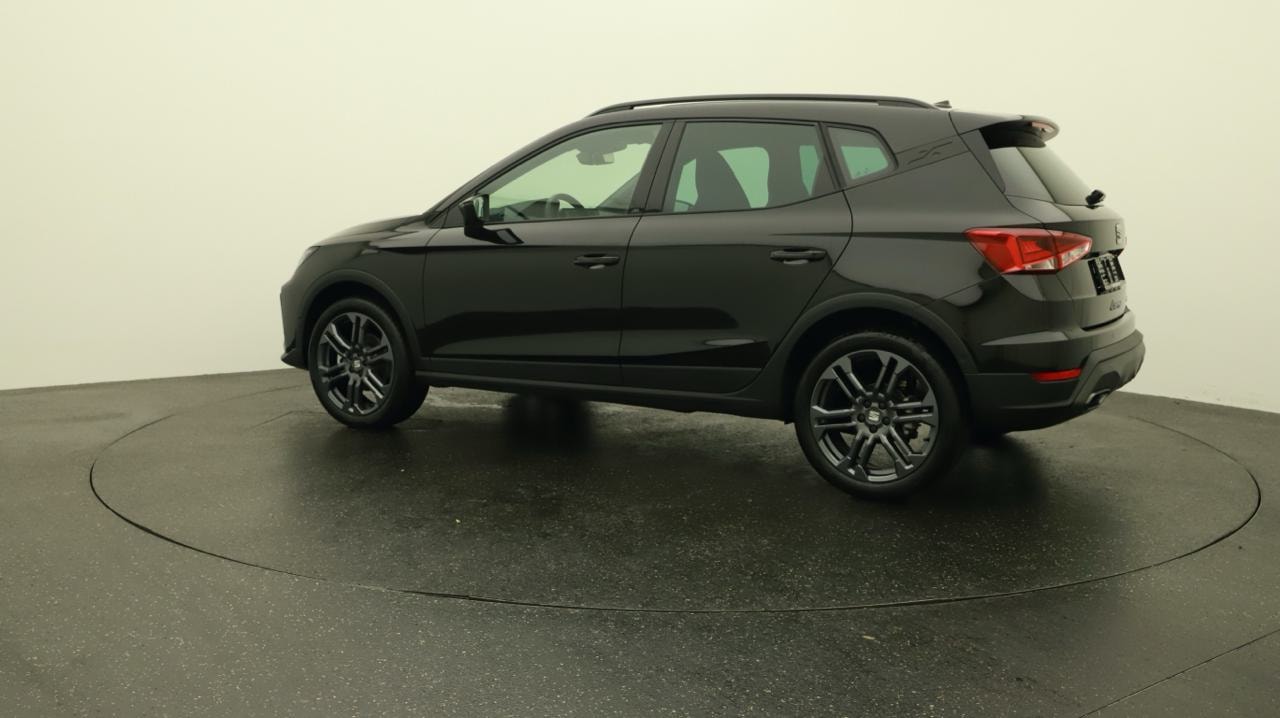 SEAT Arona 1.5 Eco TSI FR DSG-image-2