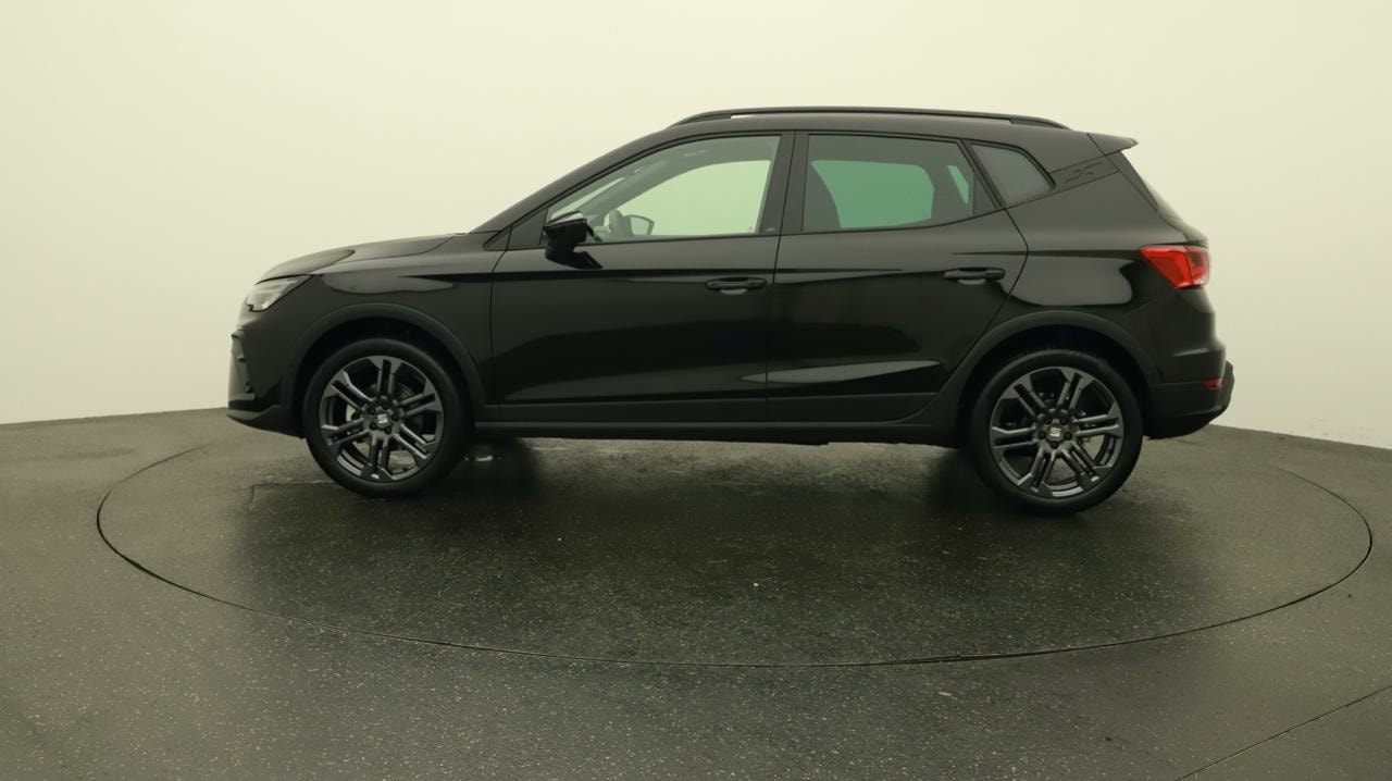 SEAT Arona 1.5 Eco TSI FR DSG-image-1