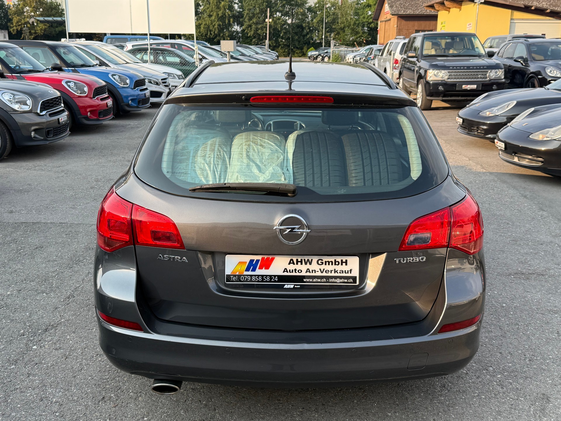 OPEL Astra ST 1.4i 16V Turbo Anniversary Ed. / FRISCH AB MFK / 8-fach bereift / Sitzheizung / Klimaautomatik / PDC-image-4