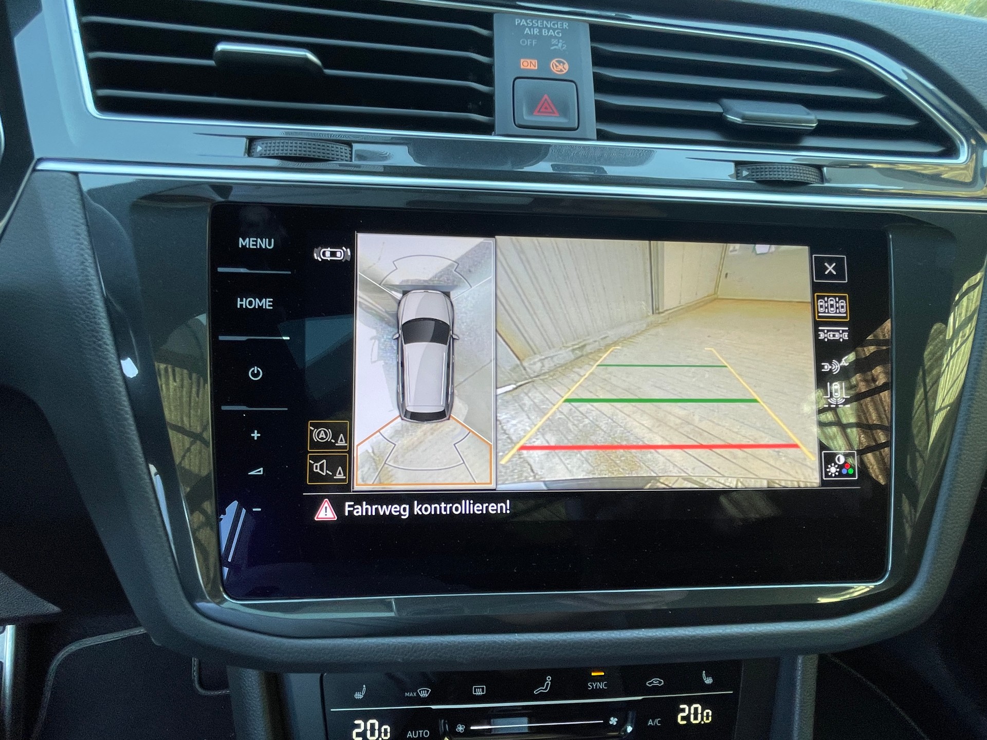 VW Tiguan 2.0 TDI SCR R-Line 4Motion DSG-image-13