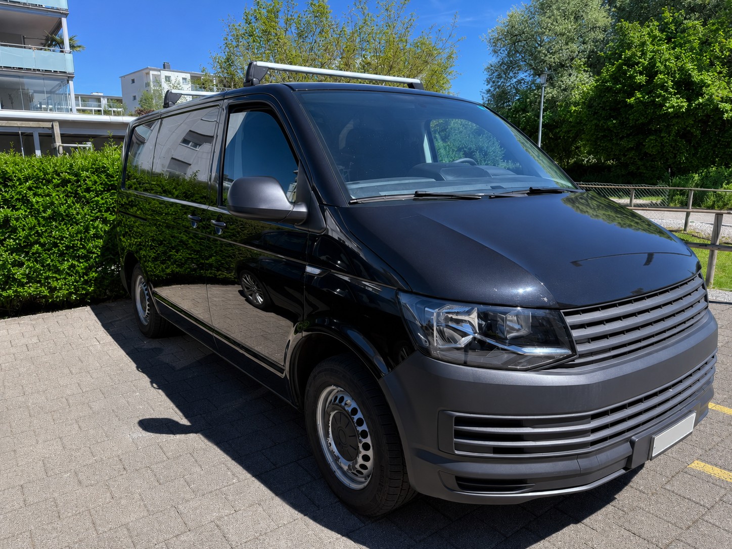 VW 2.0 TDI 150 DSG 4motion-image-0