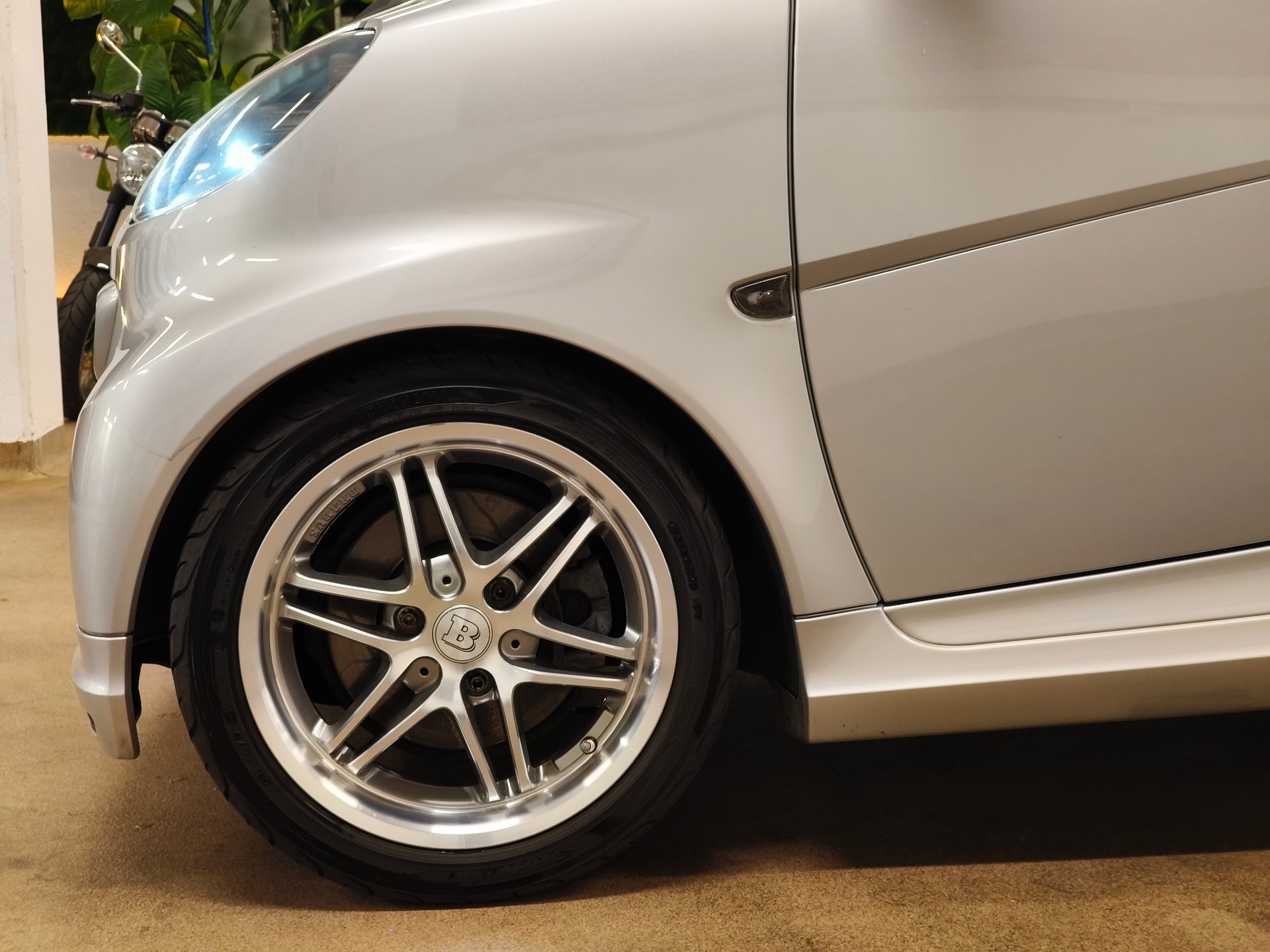 SMART fortwo Brabus Xclusive softouch-image-2