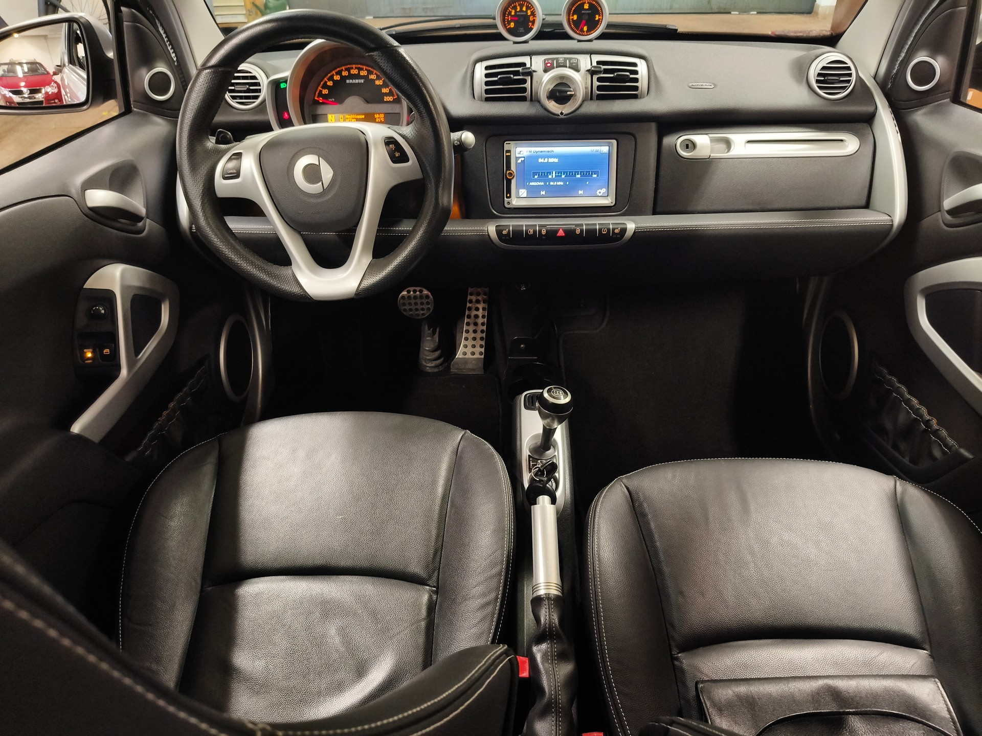 SMART fortwo Brabus Xclusive softouch-image-23