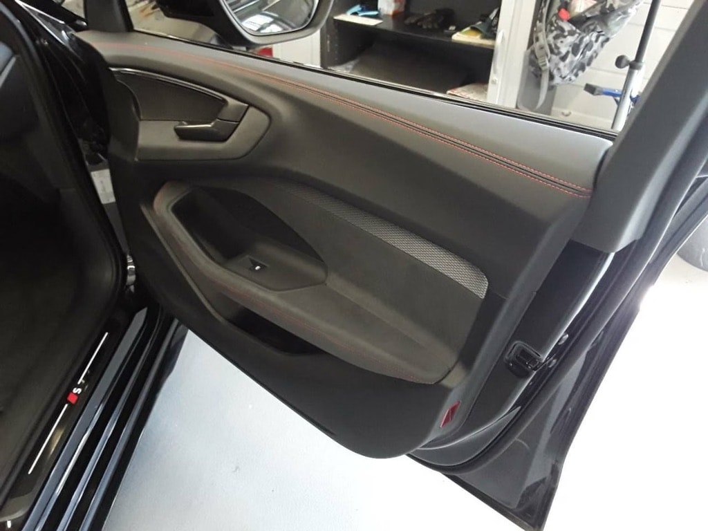 AUDI S5 Limousine TFSI quattro S tronic*ALL Black,5-Jahre Werksgarantie,Panodach,AHK*-image-7