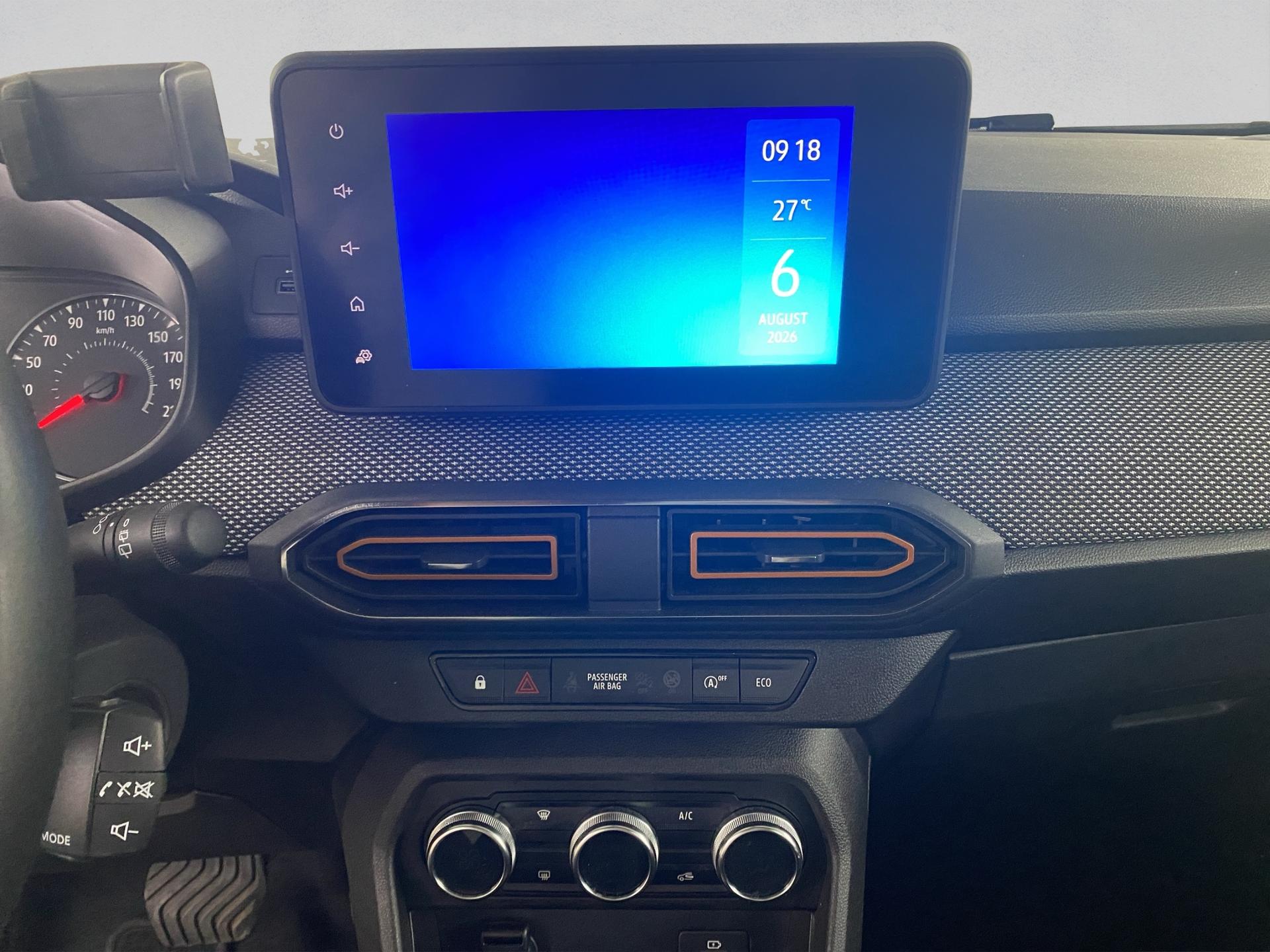 DACIA Sandero Stepway TCe 90 Comfort CVT-image-14