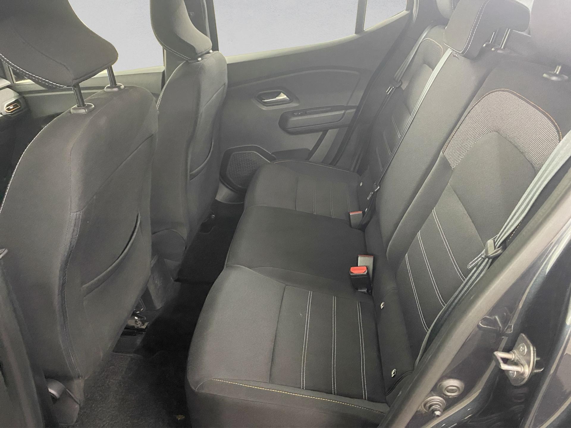 DACIA Sandero Stepway TCe 90 Comfort CVT-image-10