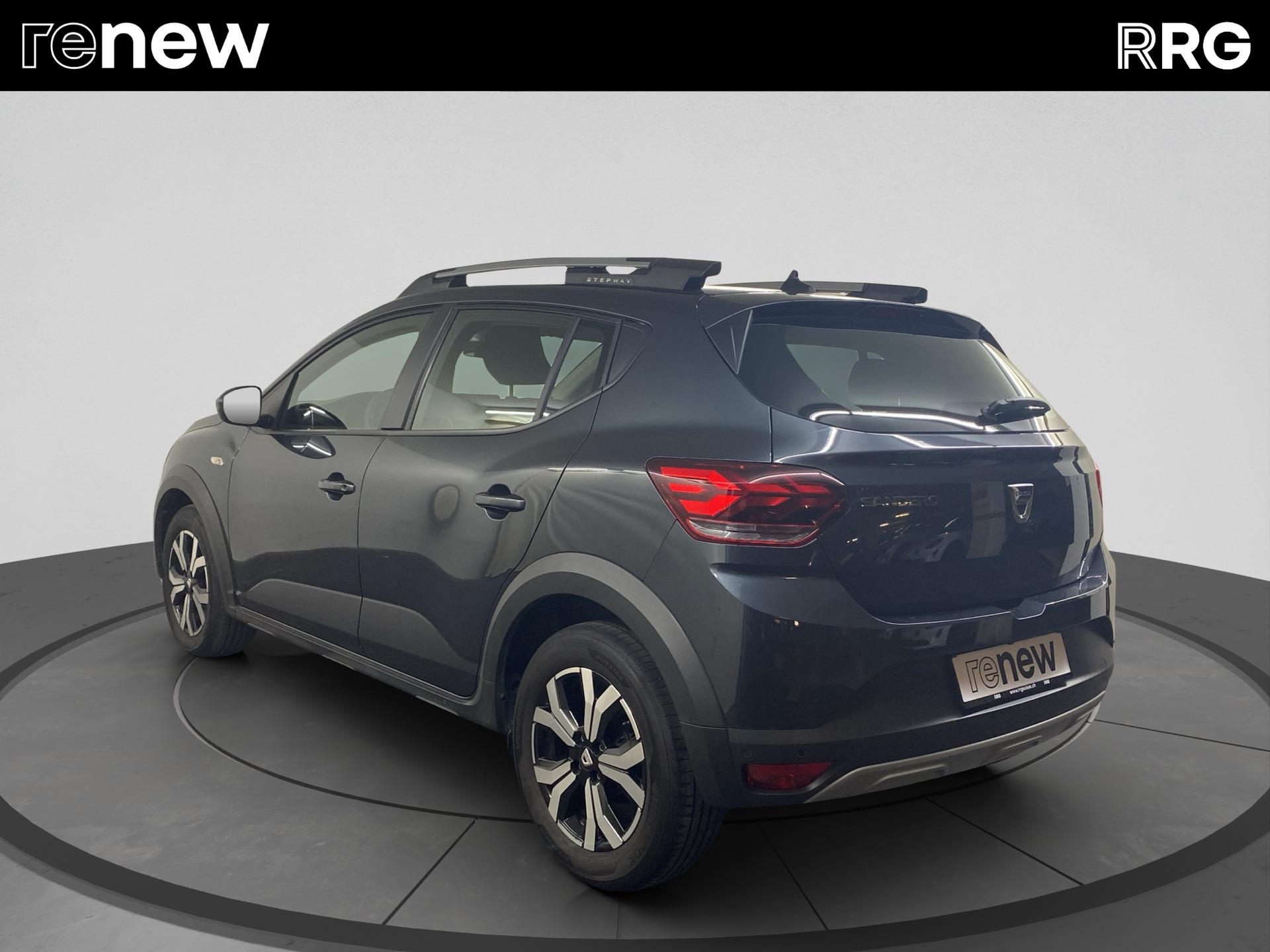 DACIA Sandero Stepway TCe 90 Comfort CVT-image-5
