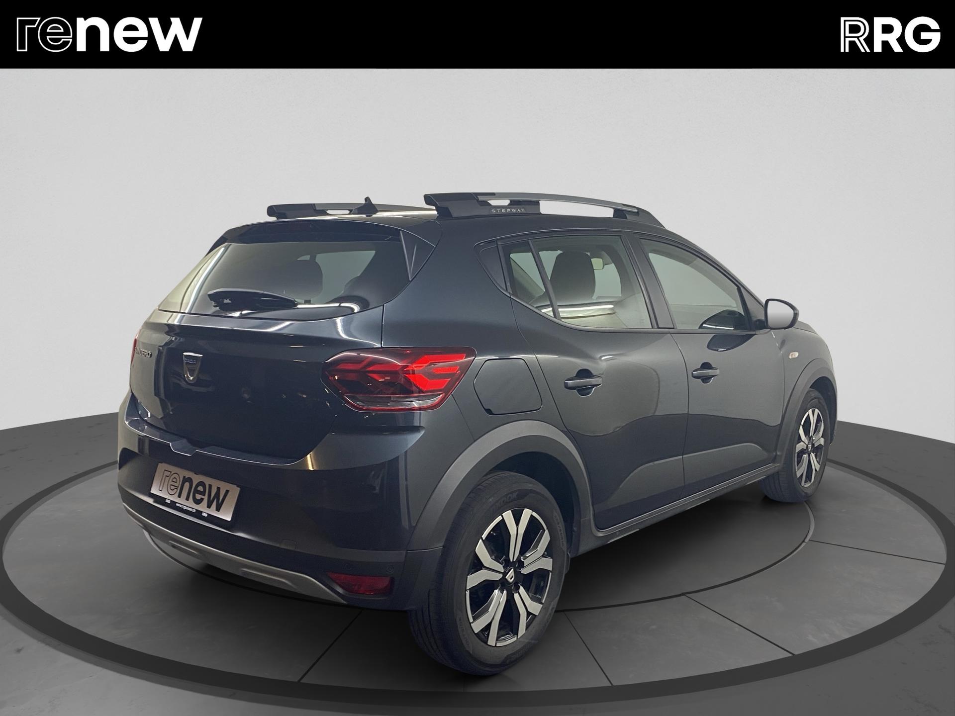 DACIA Sandero Stepway TCe 90 Comfort CVT-image-3