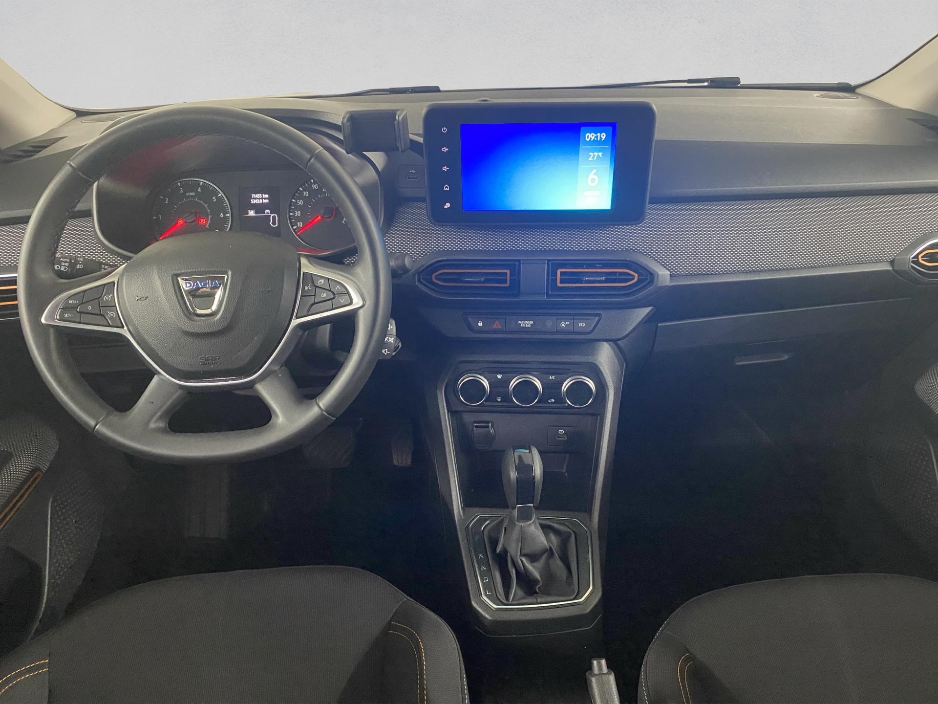 DACIA Sandero Stepway TCe 90 Comfort CVT-image-7