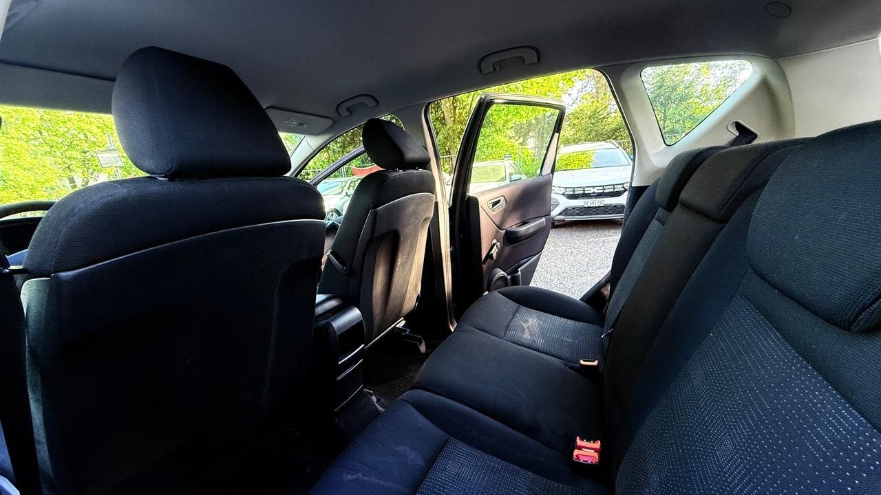 MERCEDES-BENZ A 160 CDI Elégance Autotronic-image-6
