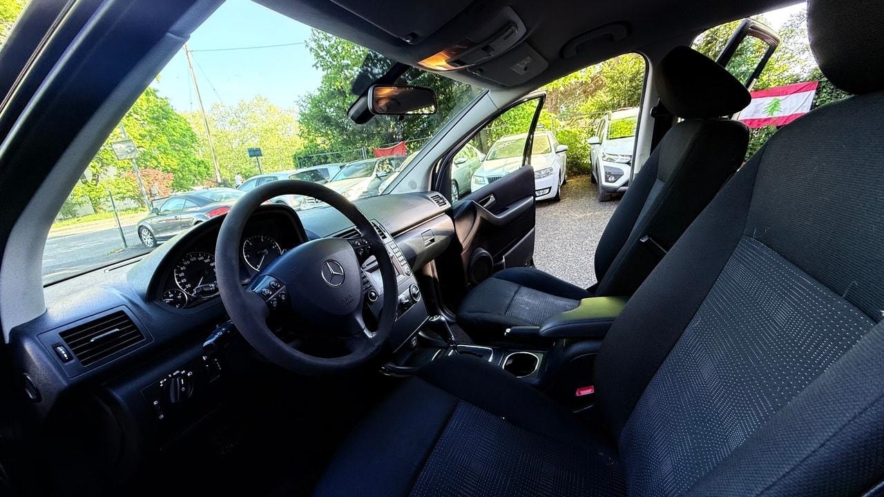 MERCEDES-BENZ A 160 CDI Elégance Autotronic-image-7