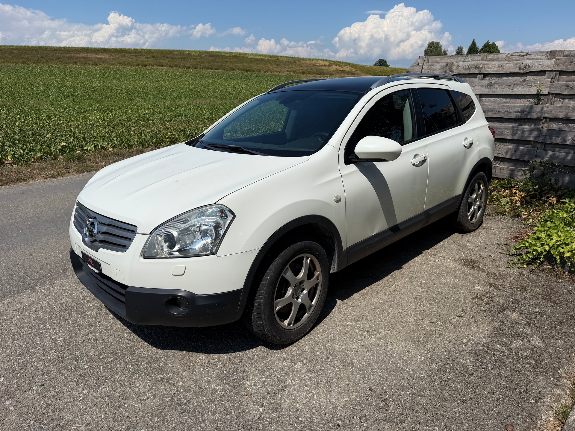 NISSAN Qashqai 2.0 4WD Lounge XTronic CVT-image-3