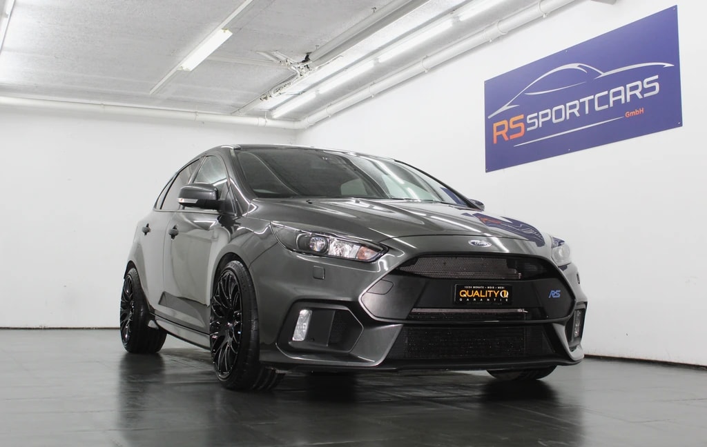 FORD Focus 2.3 EcoBoost RS AWD / RECARO- Schalensitze/ Milltek-Auspuffanlage/ CH-Fahrzeug-image-1
