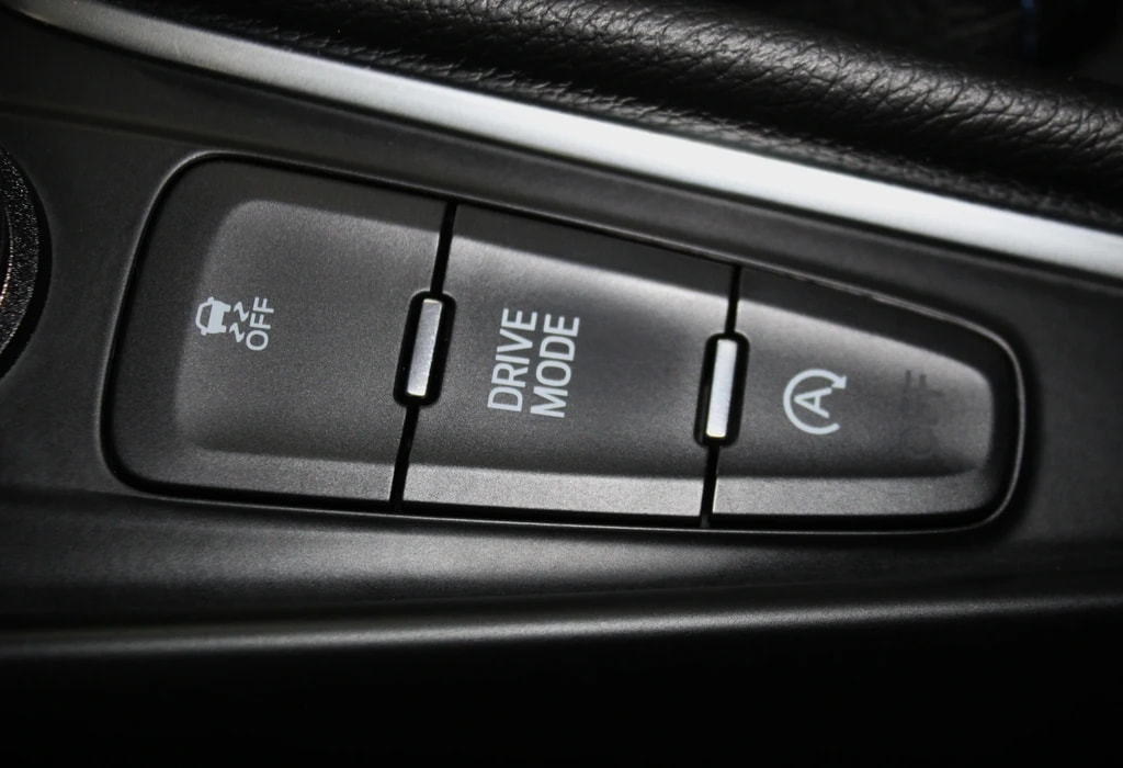 FORD Focus 2.3 EcoBoost RS AWD / RECARO- Schalensitze/ Milltek-Auspuffanlage/ CH-Fahrzeug-image-16