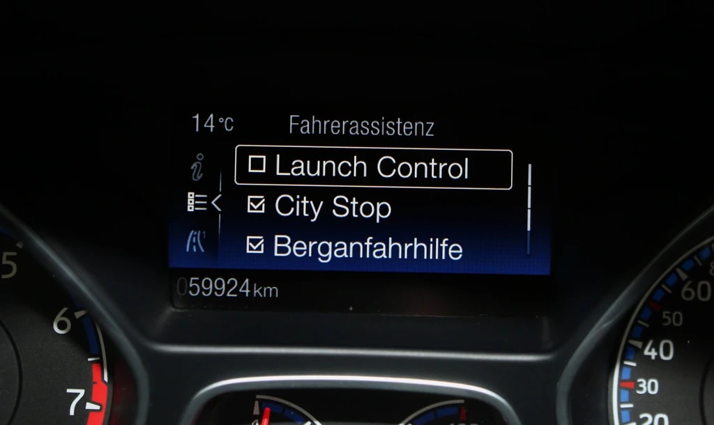 FORD Focus 2.3 EcoBoost RS AWD / RECARO- Schalensitze/ Milltek-Auspuffanlage/ CH-Fahrzeug-image-22