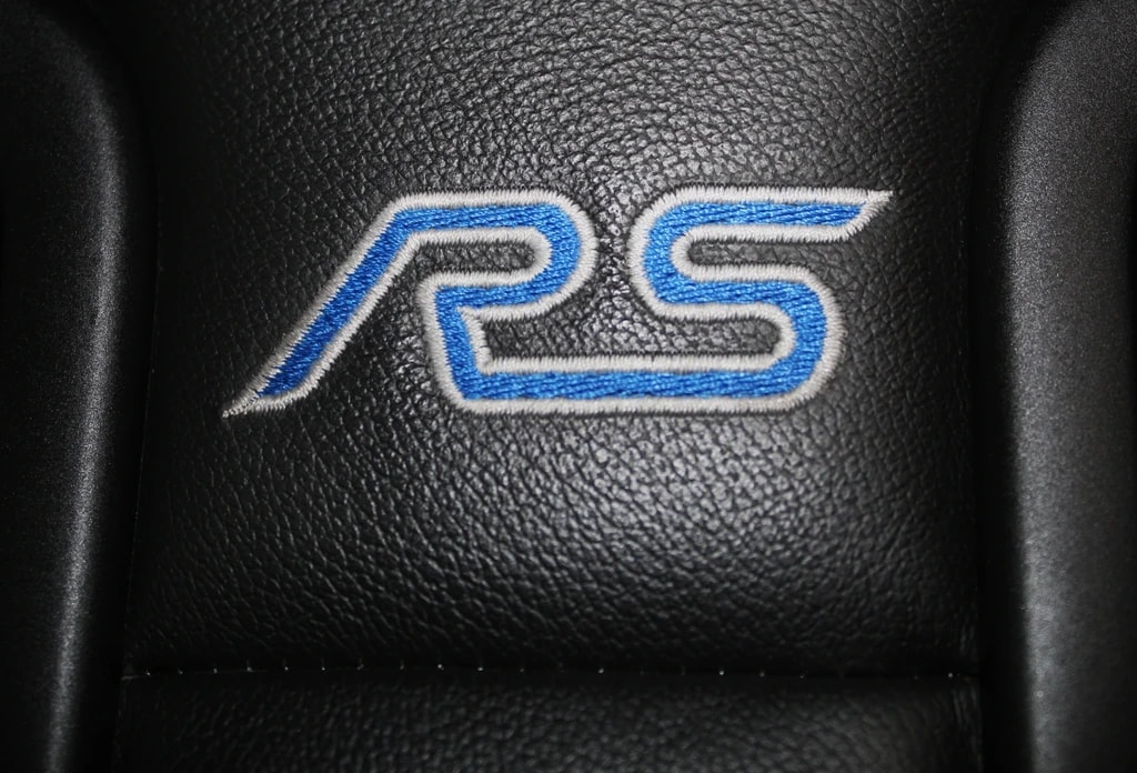 FORD Focus 2.3 EcoBoost RS AWD / RECARO- Schalensitze/ Milltek-Auspuffanlage/ CH-Fahrzeug-image-17