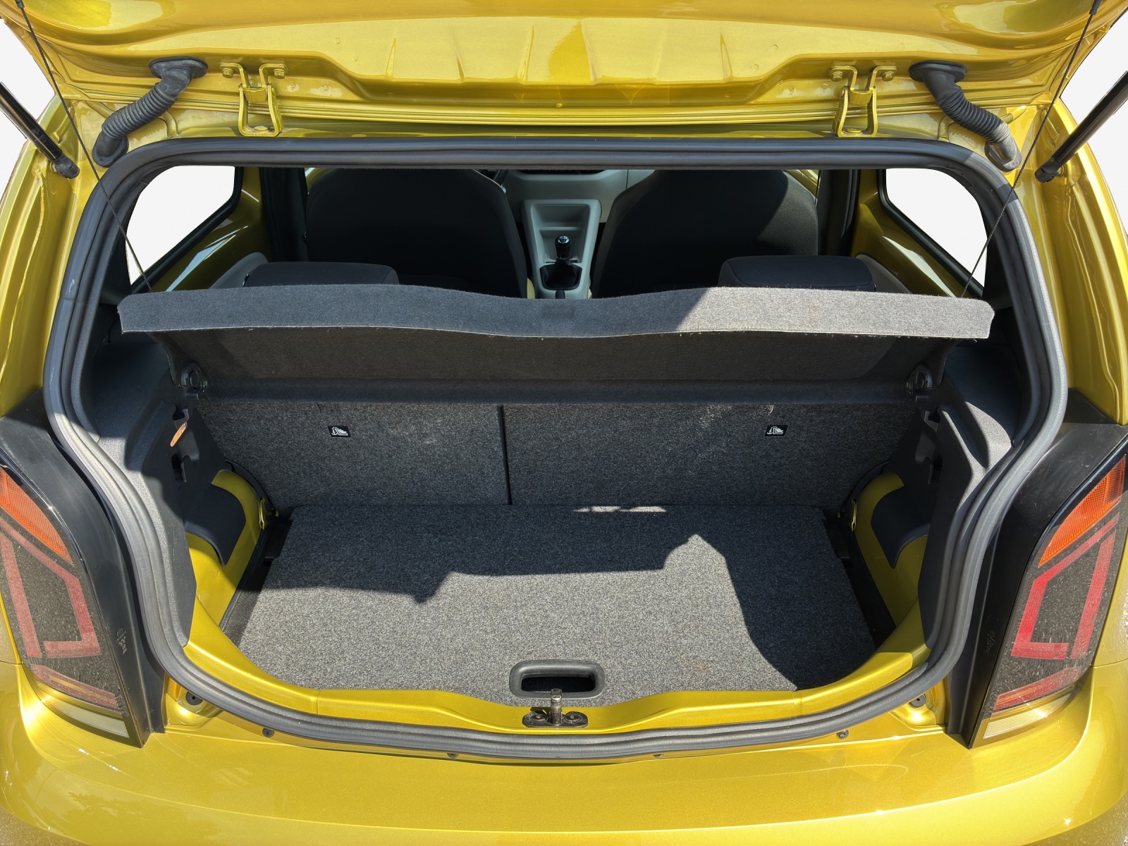 VW Up 1.0 TSI BMT high up-image-12