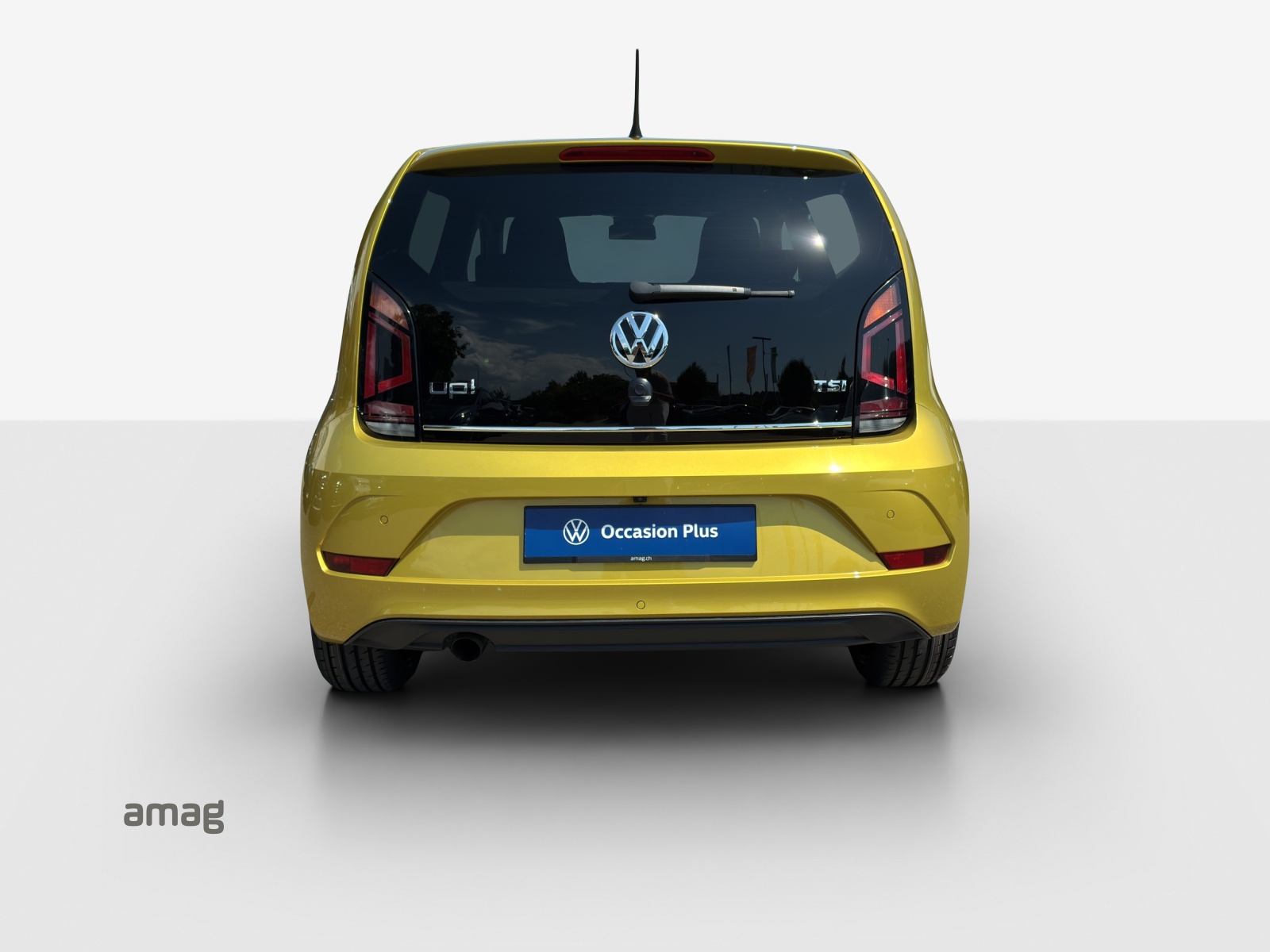 VW Up 1.0 TSI BMT high up-showroom-element-3