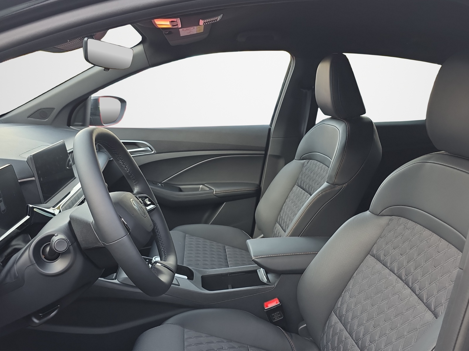 MG 3 1.5 Hybrid Luxury DEMO-image-9