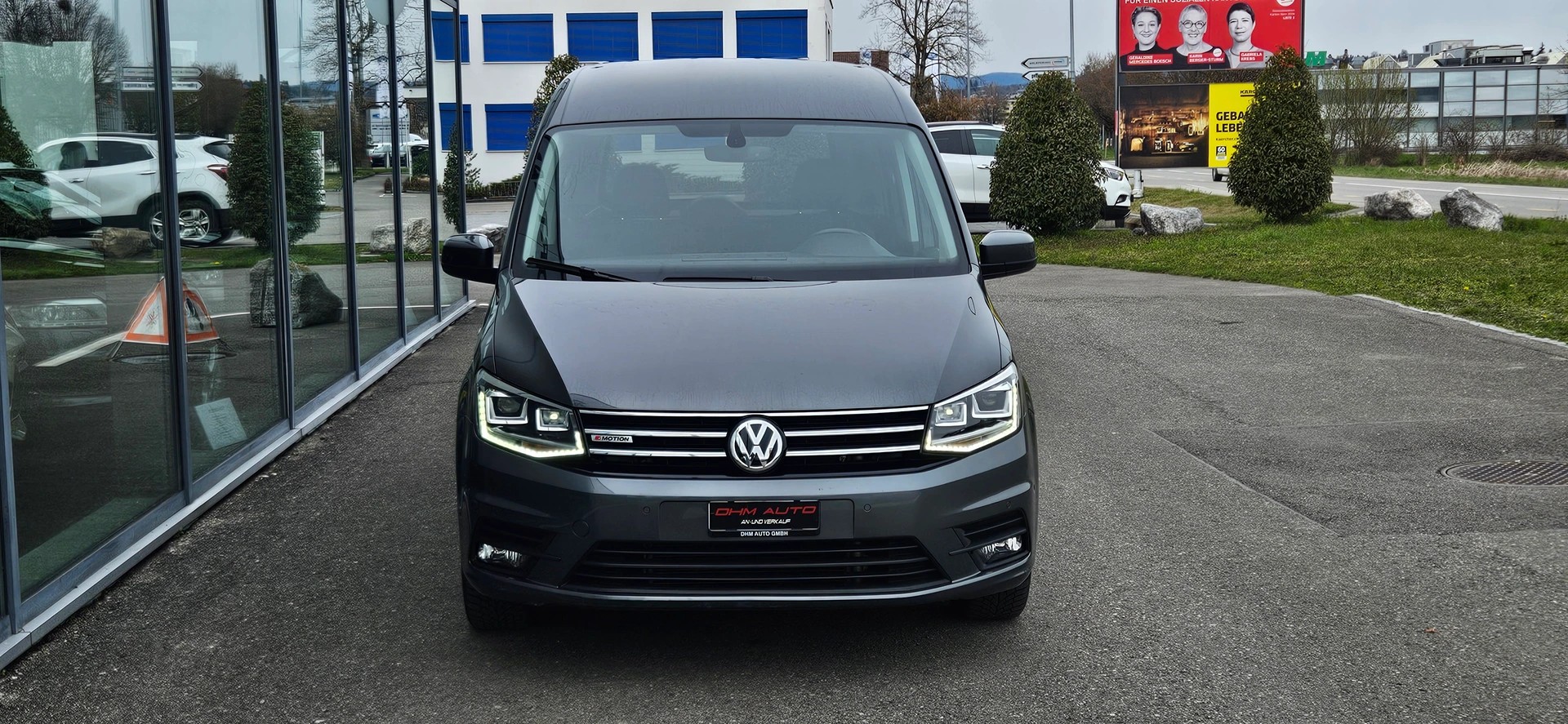 VW Caddy 2.0 TDI Trendline 4Motion DSG-image-2