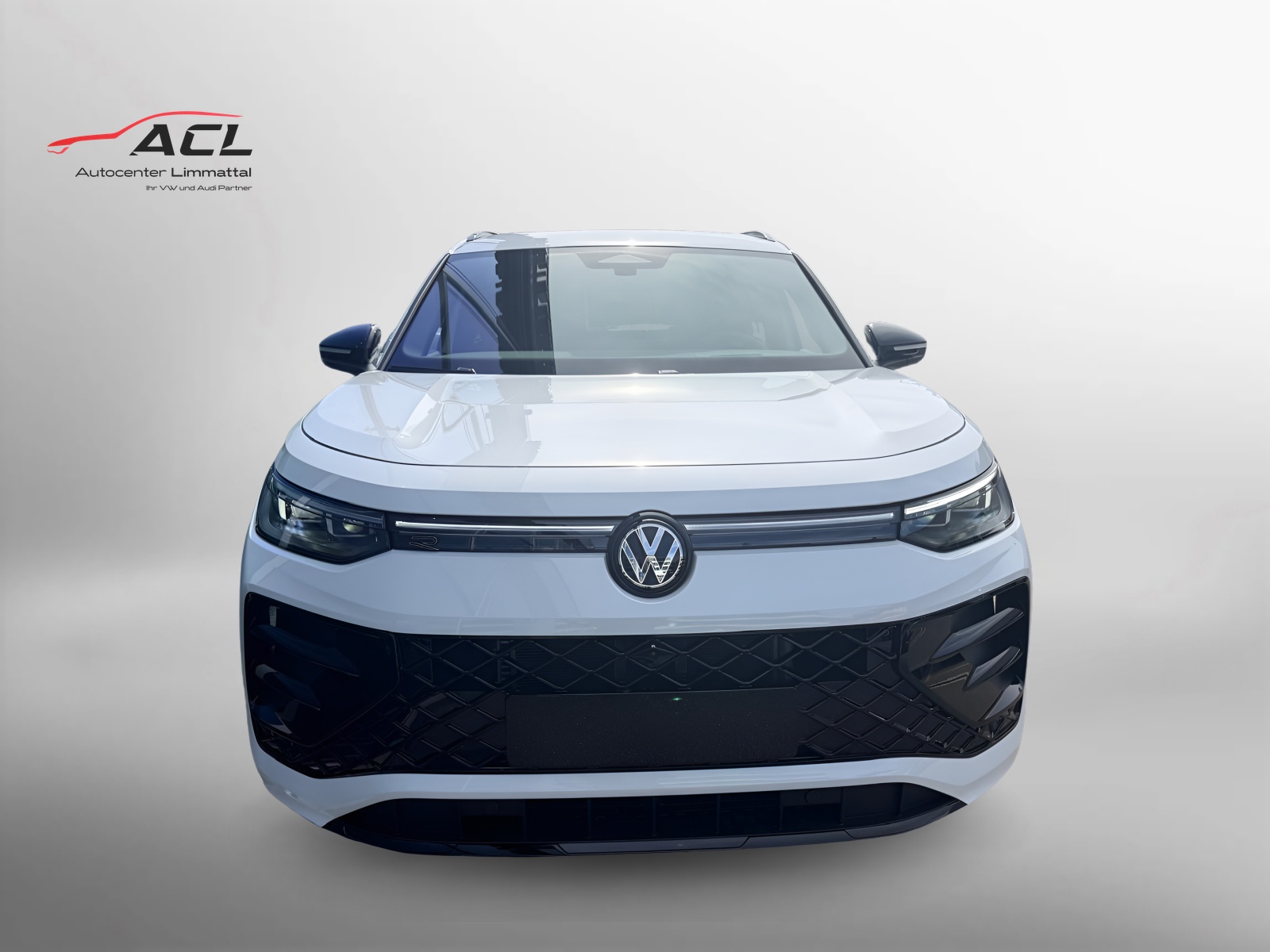VW Tayron R-Line UNITED 2.0TSI 204PS DSG 4Motion-image-1