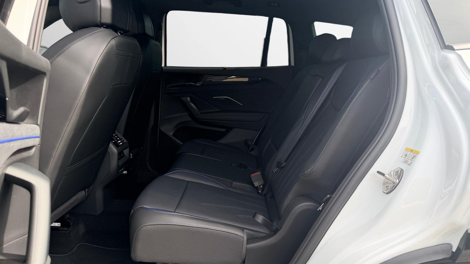 VW Tayron R-Line UNITED 2.0TSI 204PS DSG 4Motion-image-6