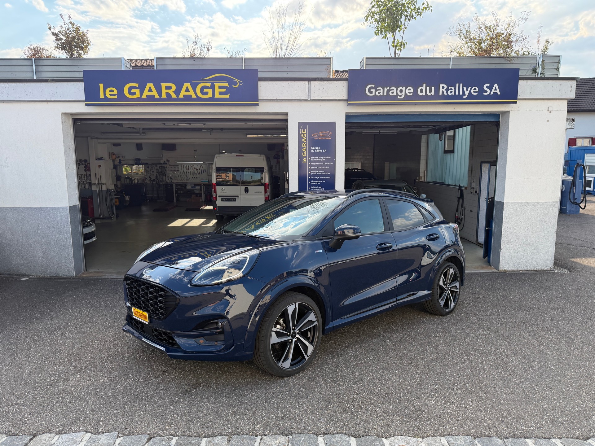 FORD Puma 1.0 MHEV ST-Line X Automat-image-0
