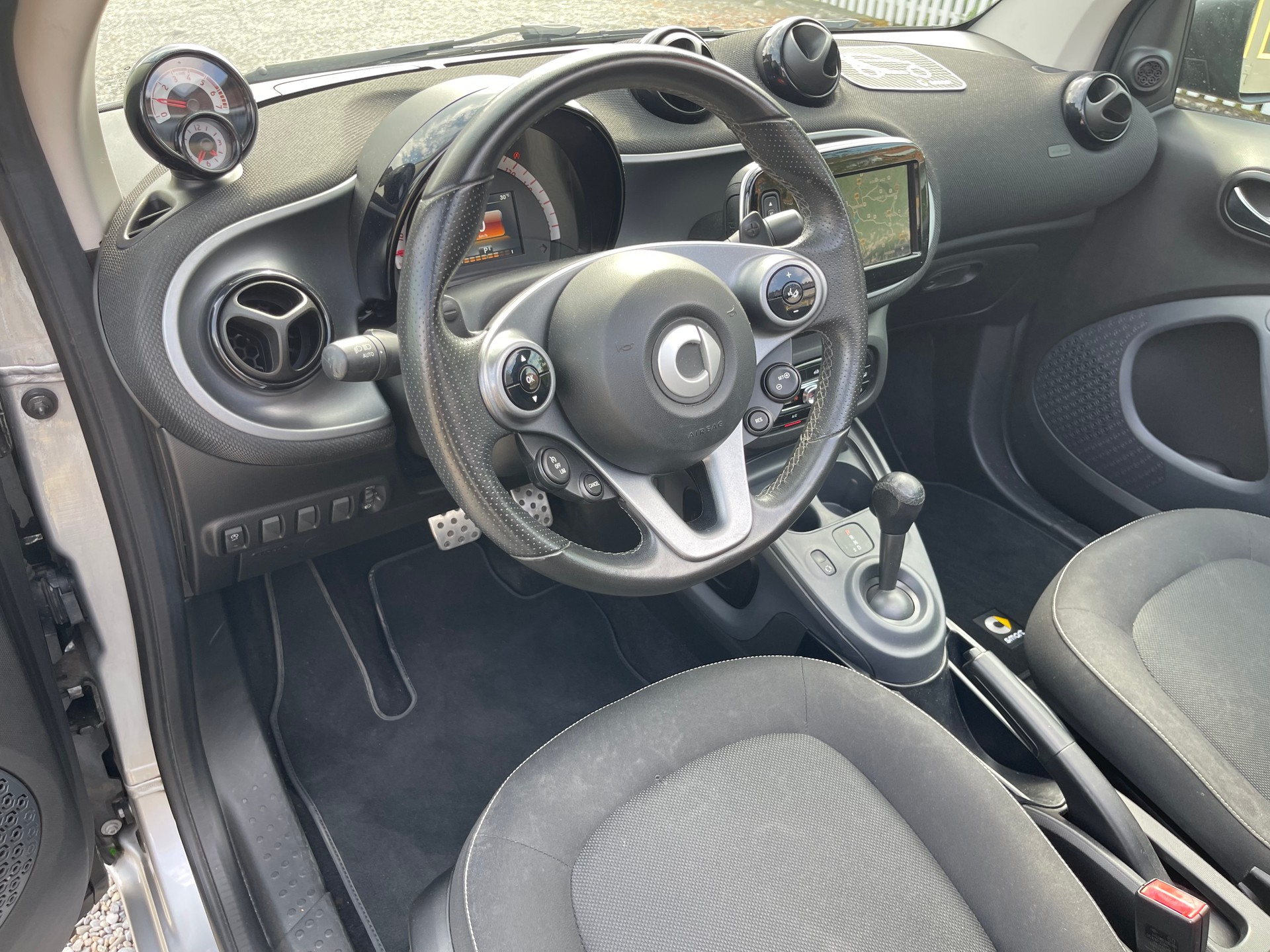 SMART fortwo passion twinmatic-image-8