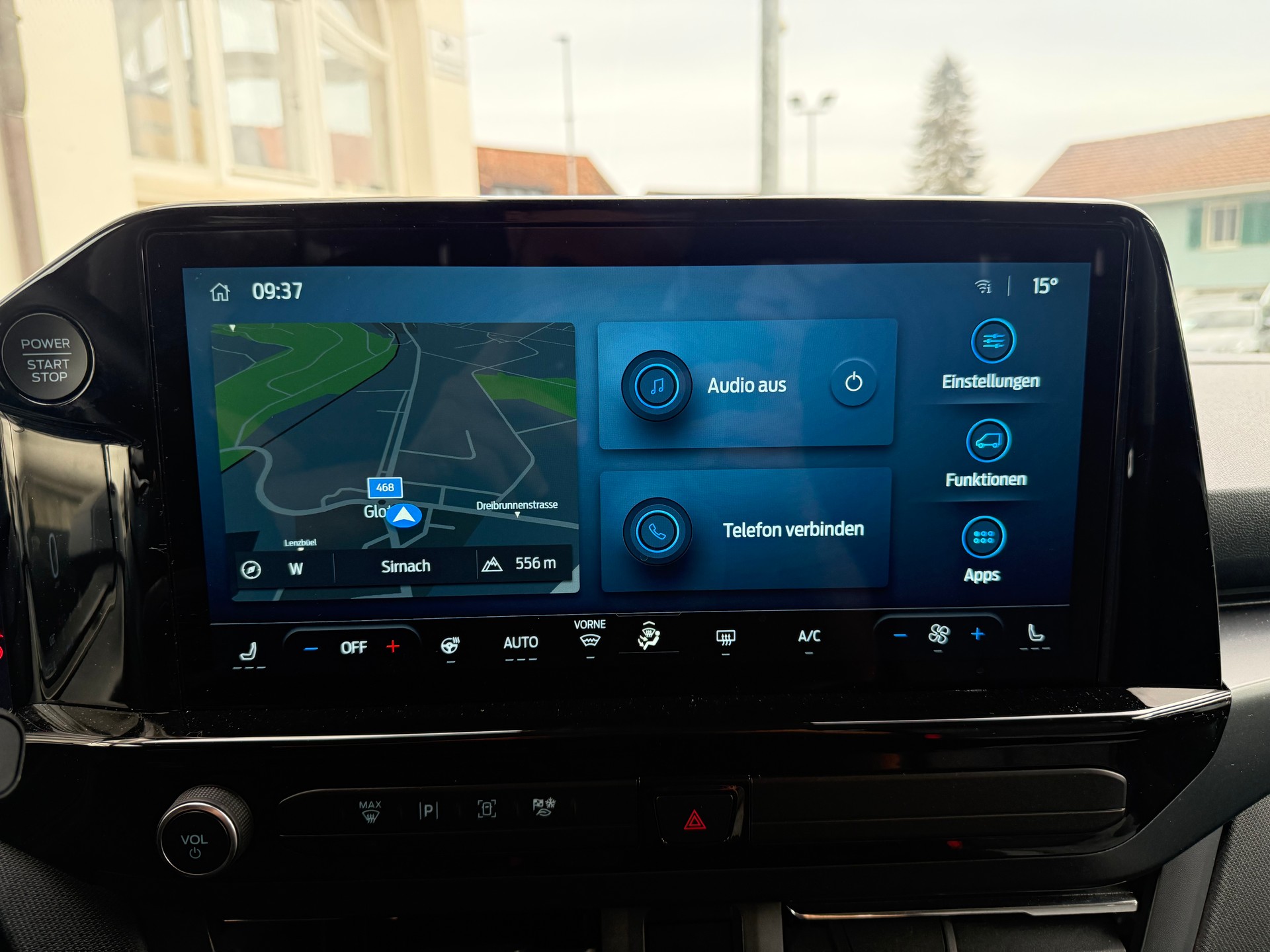FORD Tourneo Bus 340 L1H1 PHEV Titanium-image-13