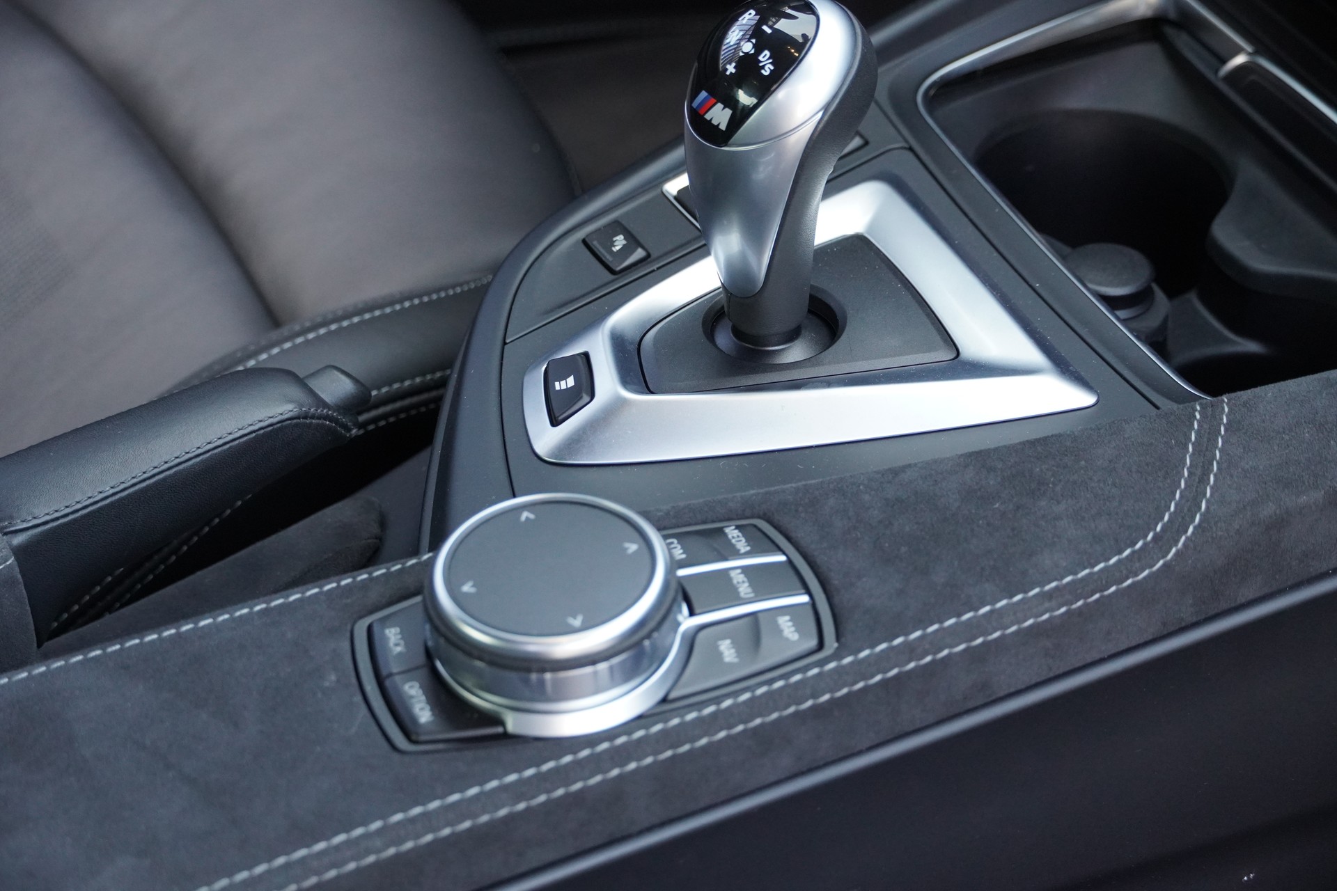 BMW M4 Coupé CS DKG// FROZEN DARK BLUE 2//-image-13