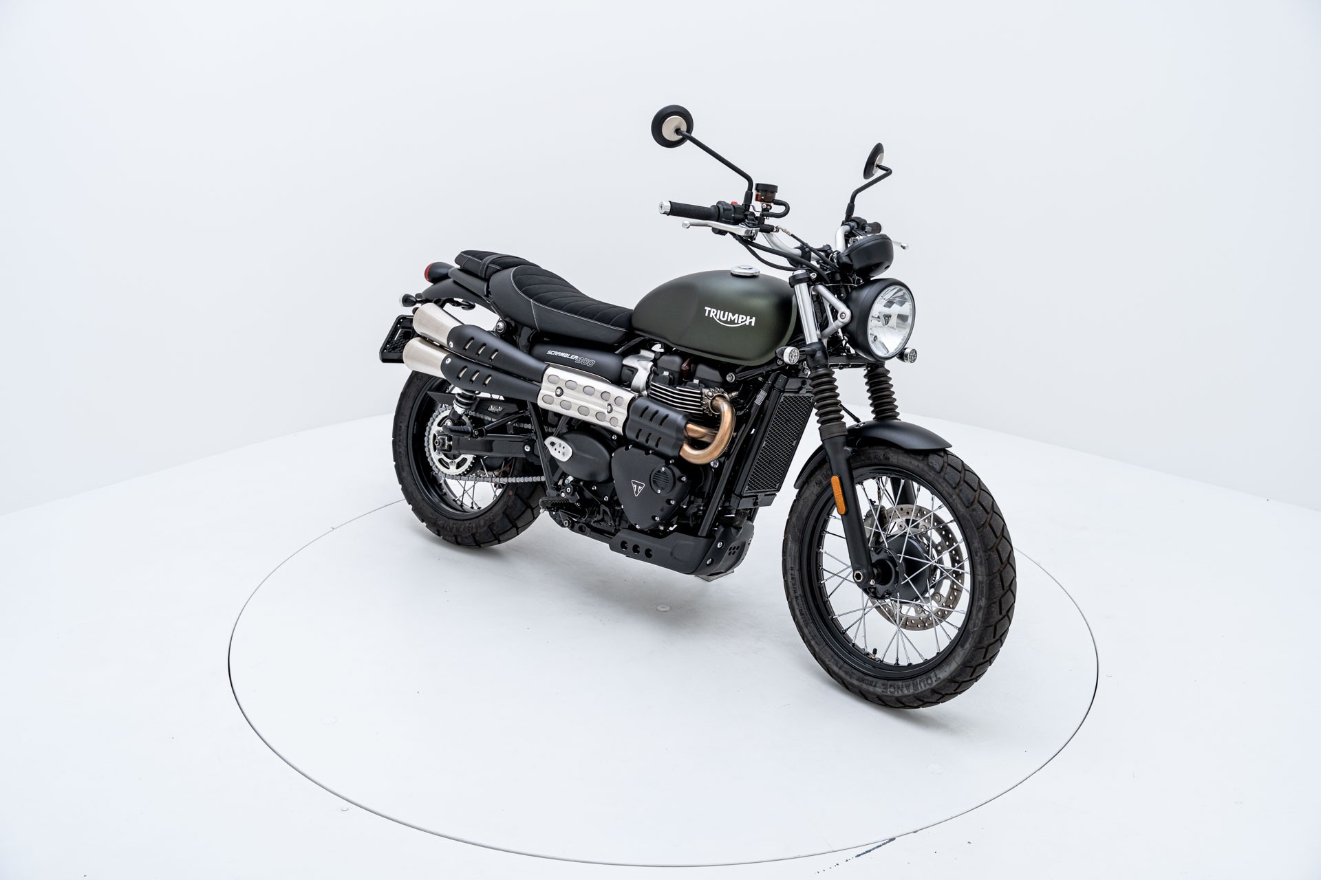 TRIUMPH Street Scrambler 900-showroom-element-1