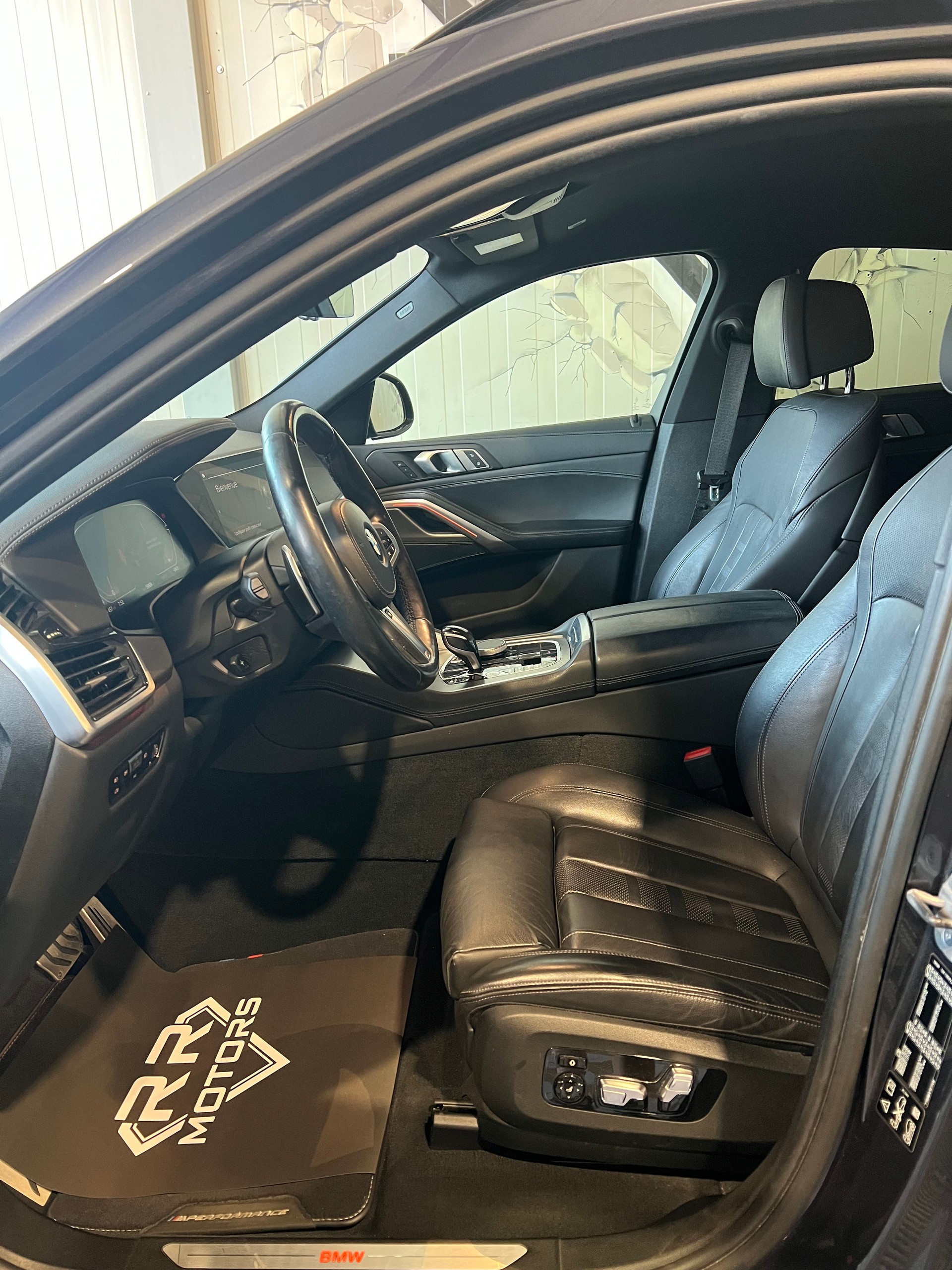 BMW X6 xDrive 48V 40i xLine Steptronic-image-13