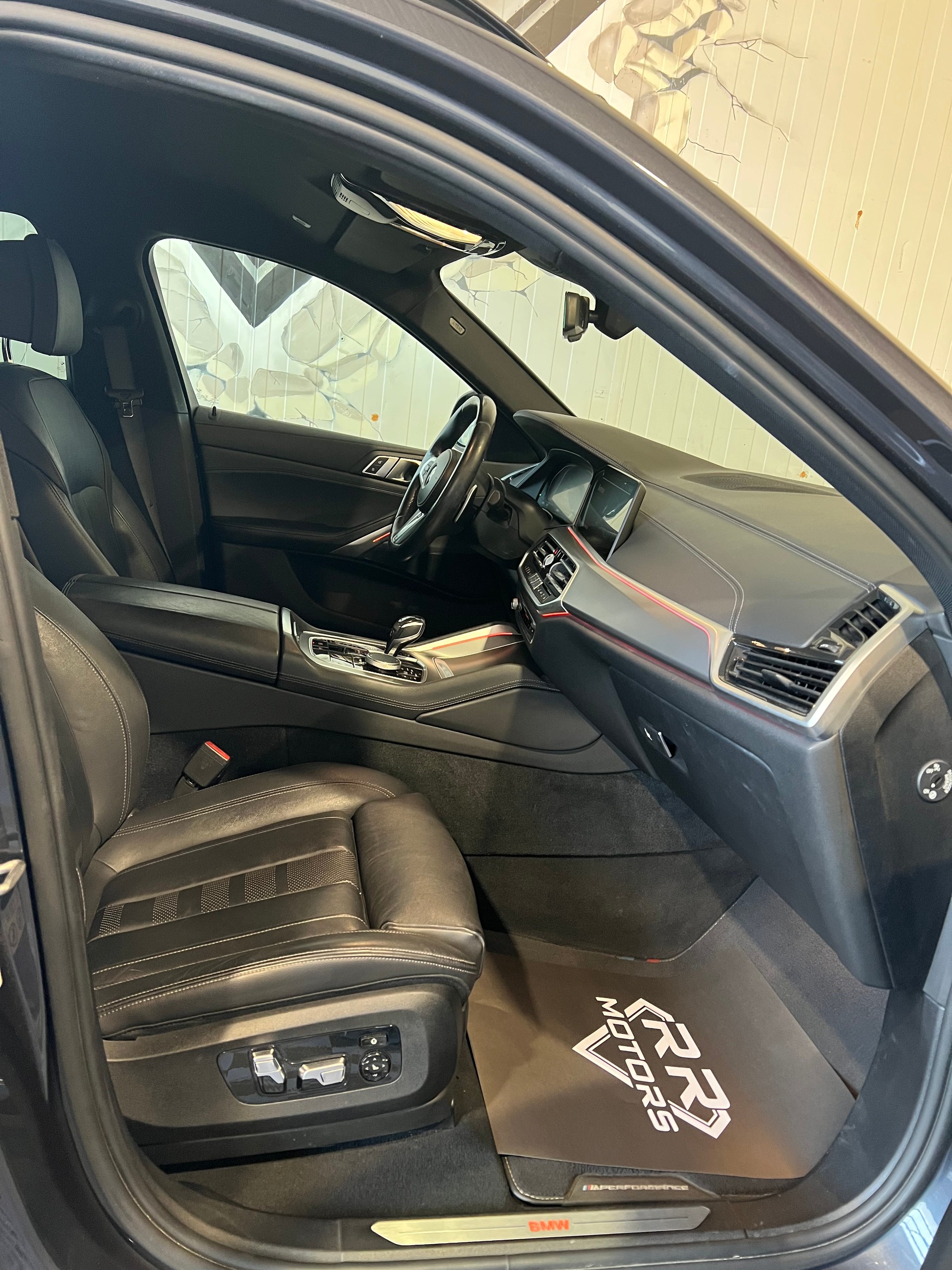 BMW X6 xDrive 48V 40i xLine Steptronic-image-6
