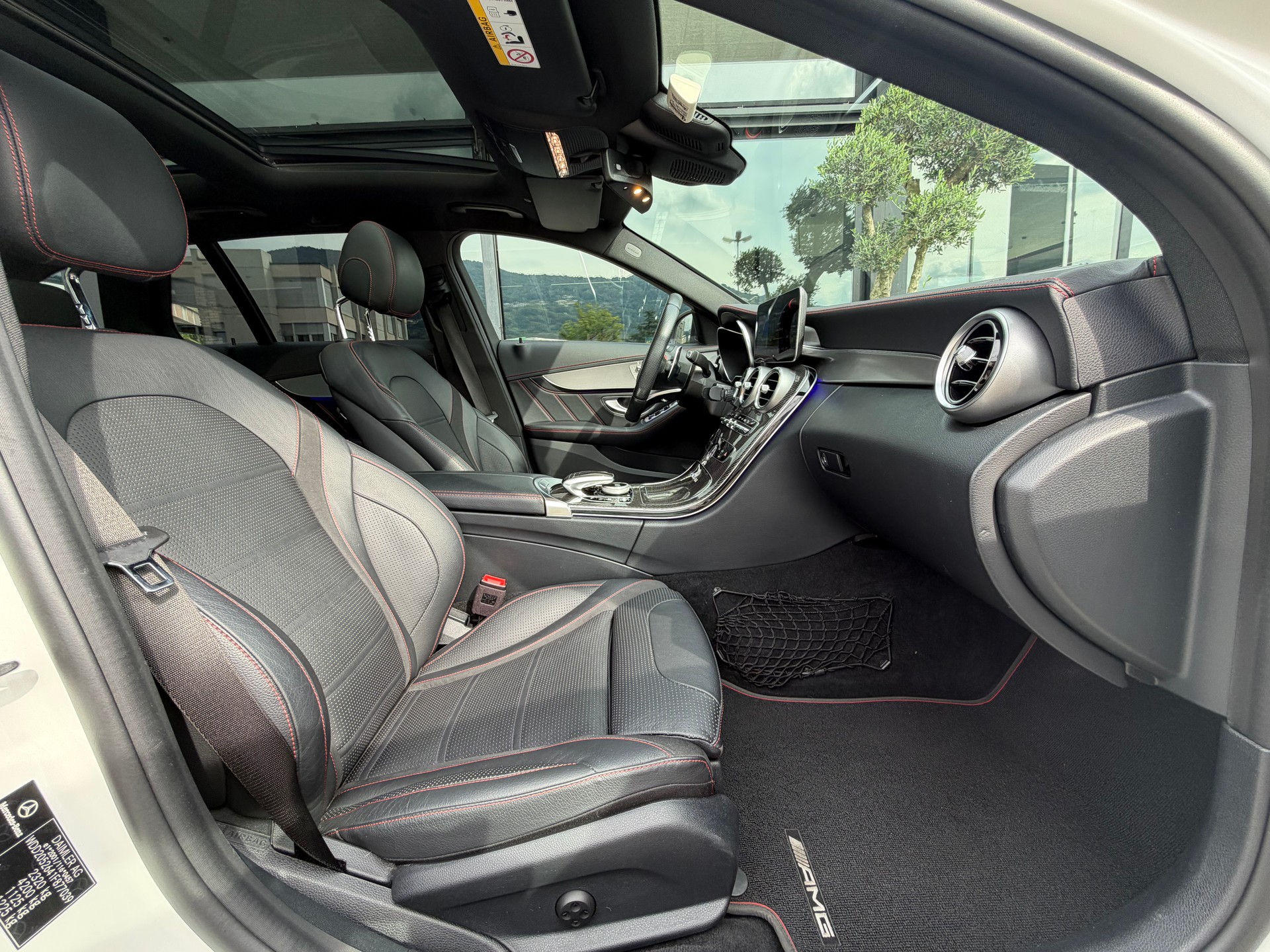MERCEDES-BENZ C 43 AMG 4Matic 9G-Tronic-image-10