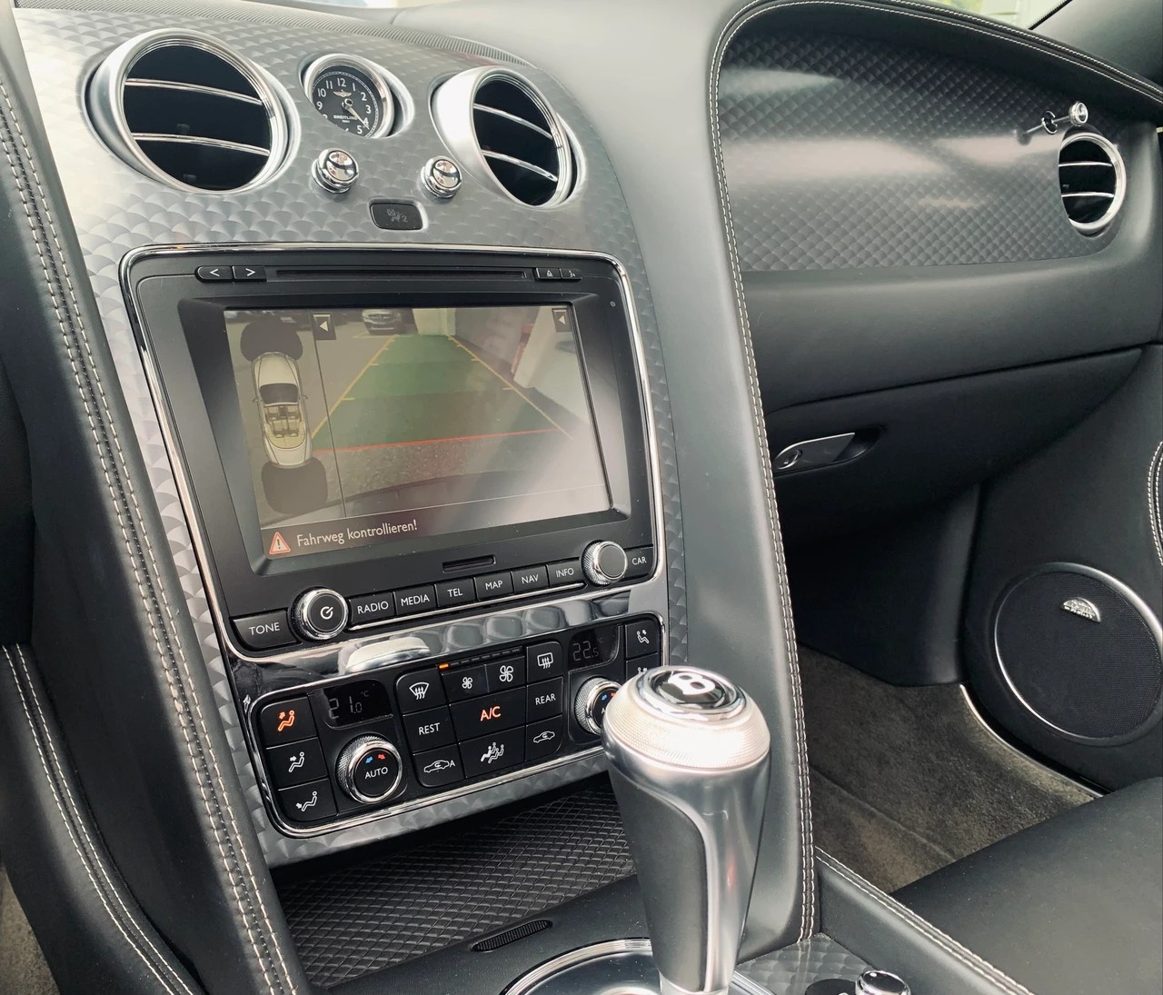 BENTLEY Continental GTC Speed 6.0 W12-image-17