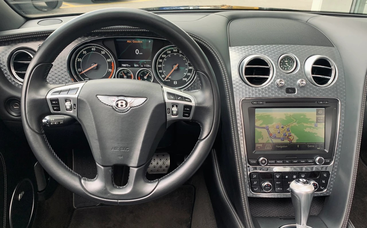 BENTLEY Continental GTC Speed 6.0 W12-image-15