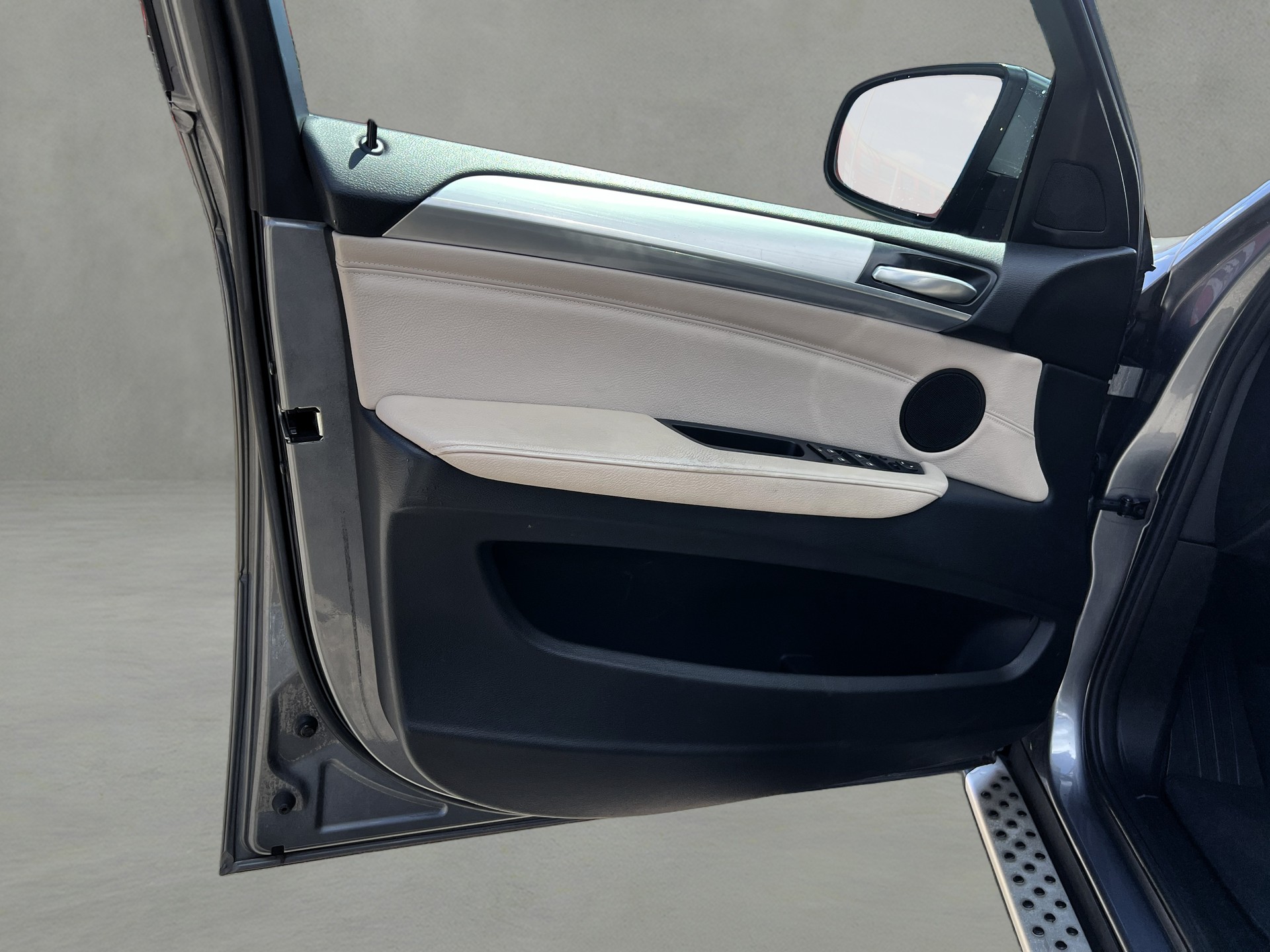 BMW X6 xDrive 40d Steptronic-image-17