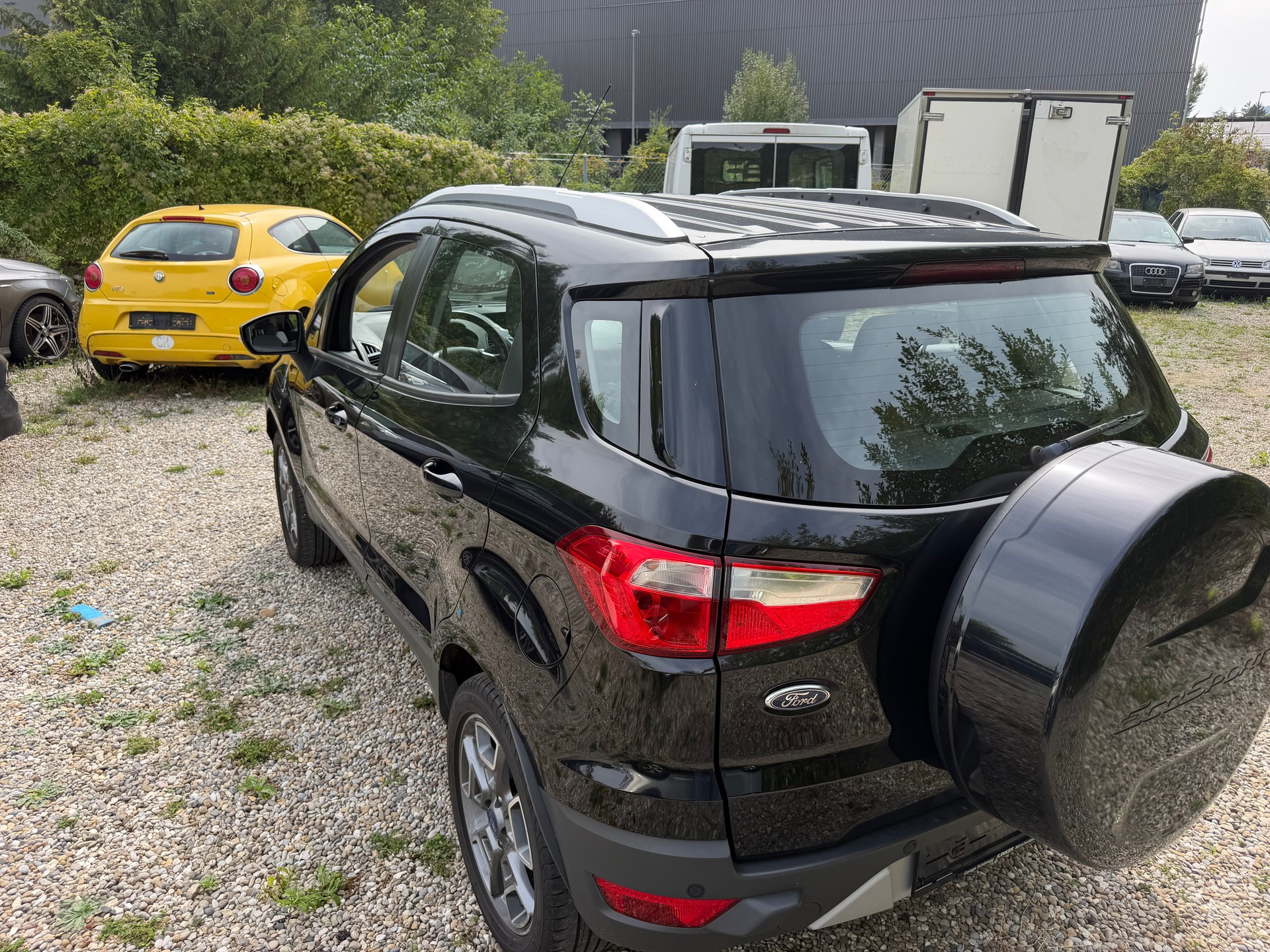 FORD EcoSport 1.0 SCTi Titanium-image-4