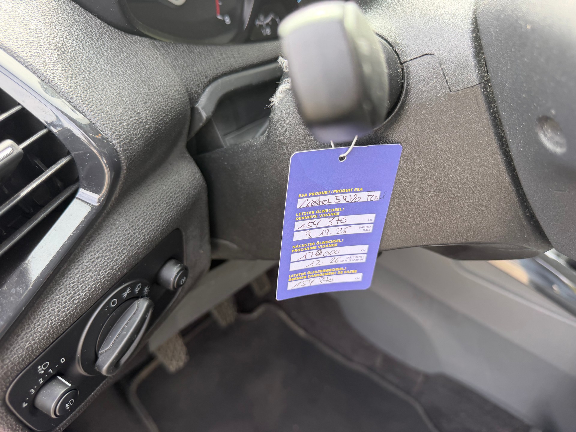 FORD EcoSport 1.0 SCTi Titanium-image-8
