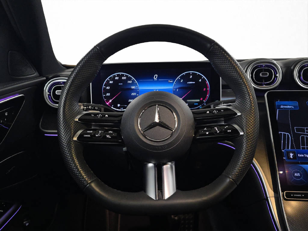 MERCEDES-BENZ C 220 d AMG Line 4Matic Swiss Star T-Modell-image-12