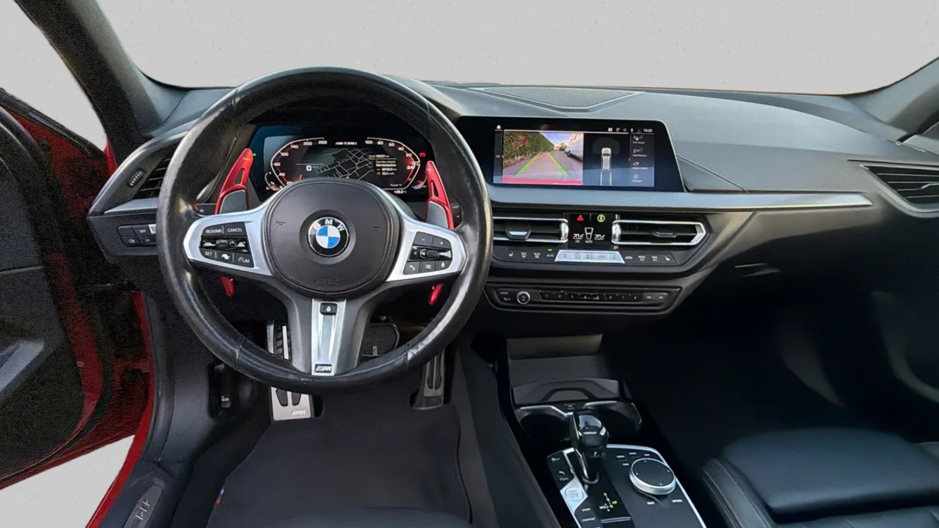 BMW M135i xDrive Steptronic-image-9
