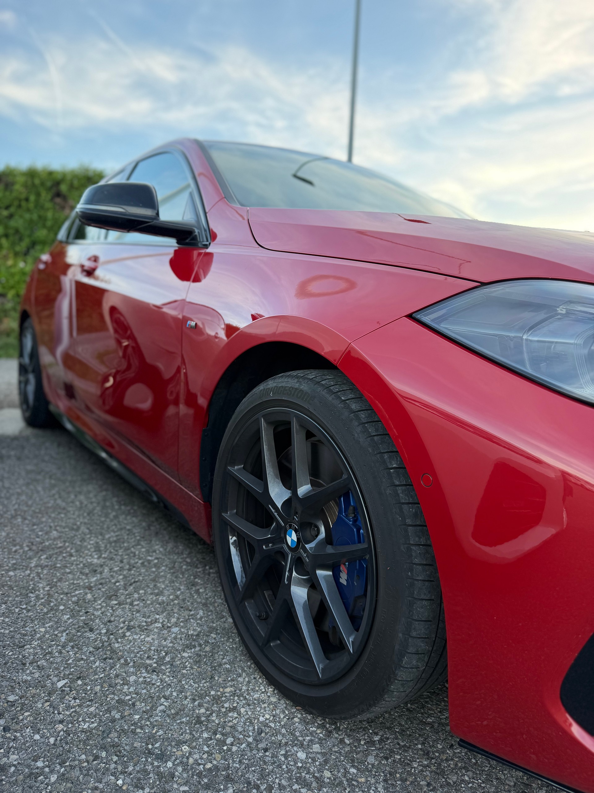 BMW M135i xDrive Steptronic-image-13