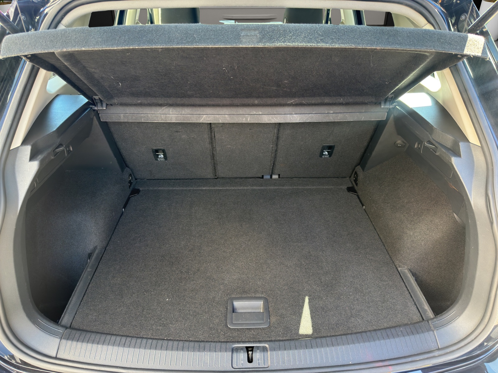 VW Tiguan 2.0TDI Comfort 4M-image-11