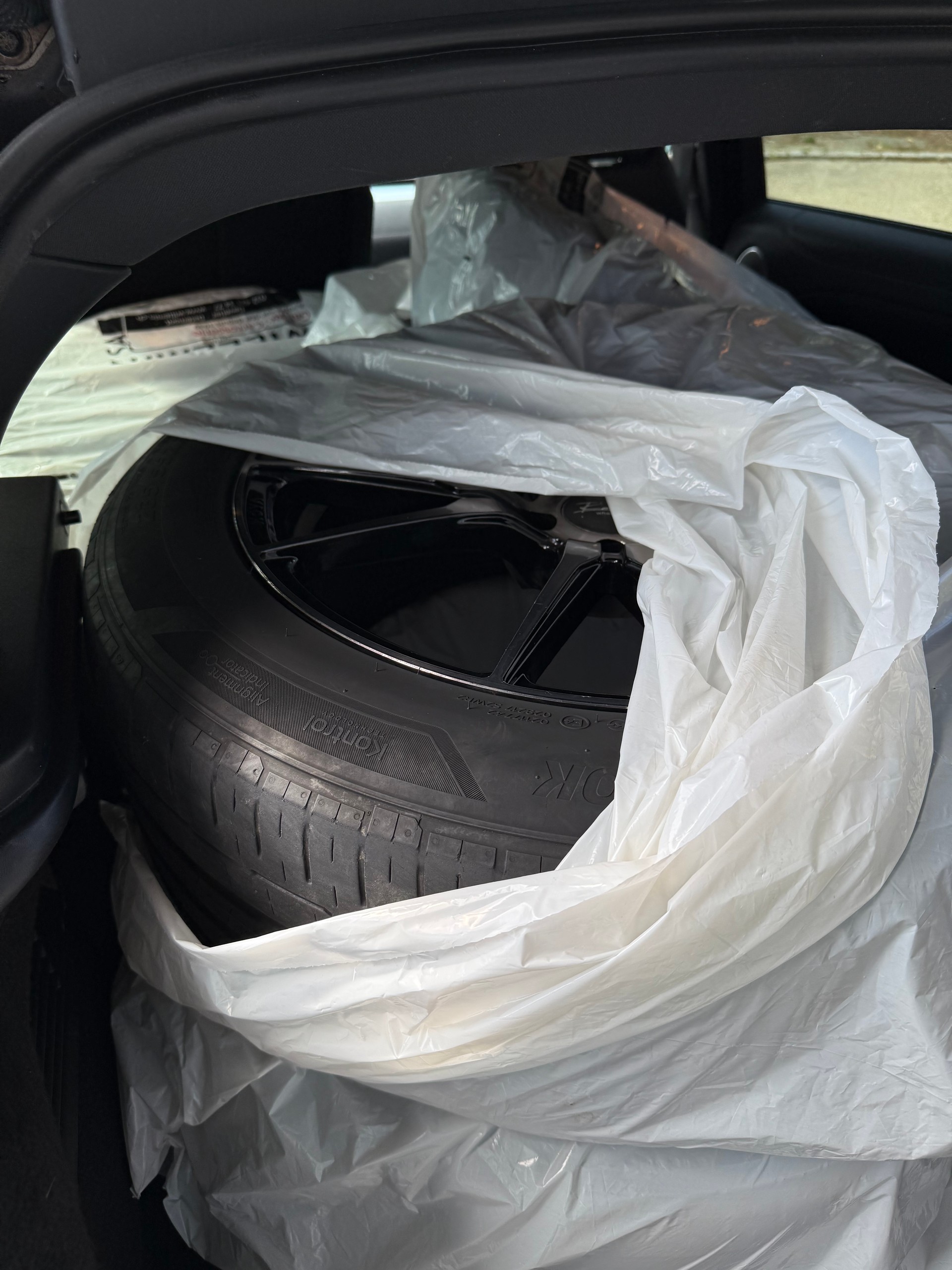 LAND ROVER Range Rover Evoque 2.0 SD4 HSE Dynamic AT9-image-6