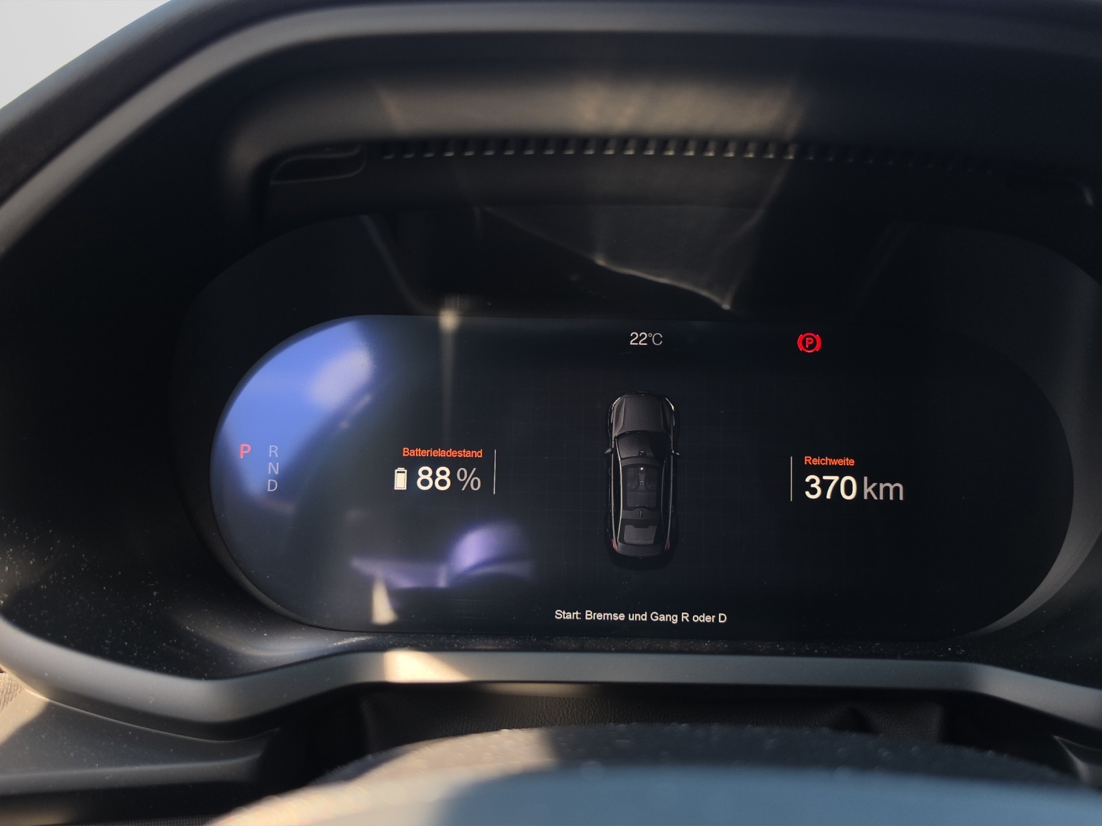 POLESTAR 2 Long Range Dual Motor Performance-image-15